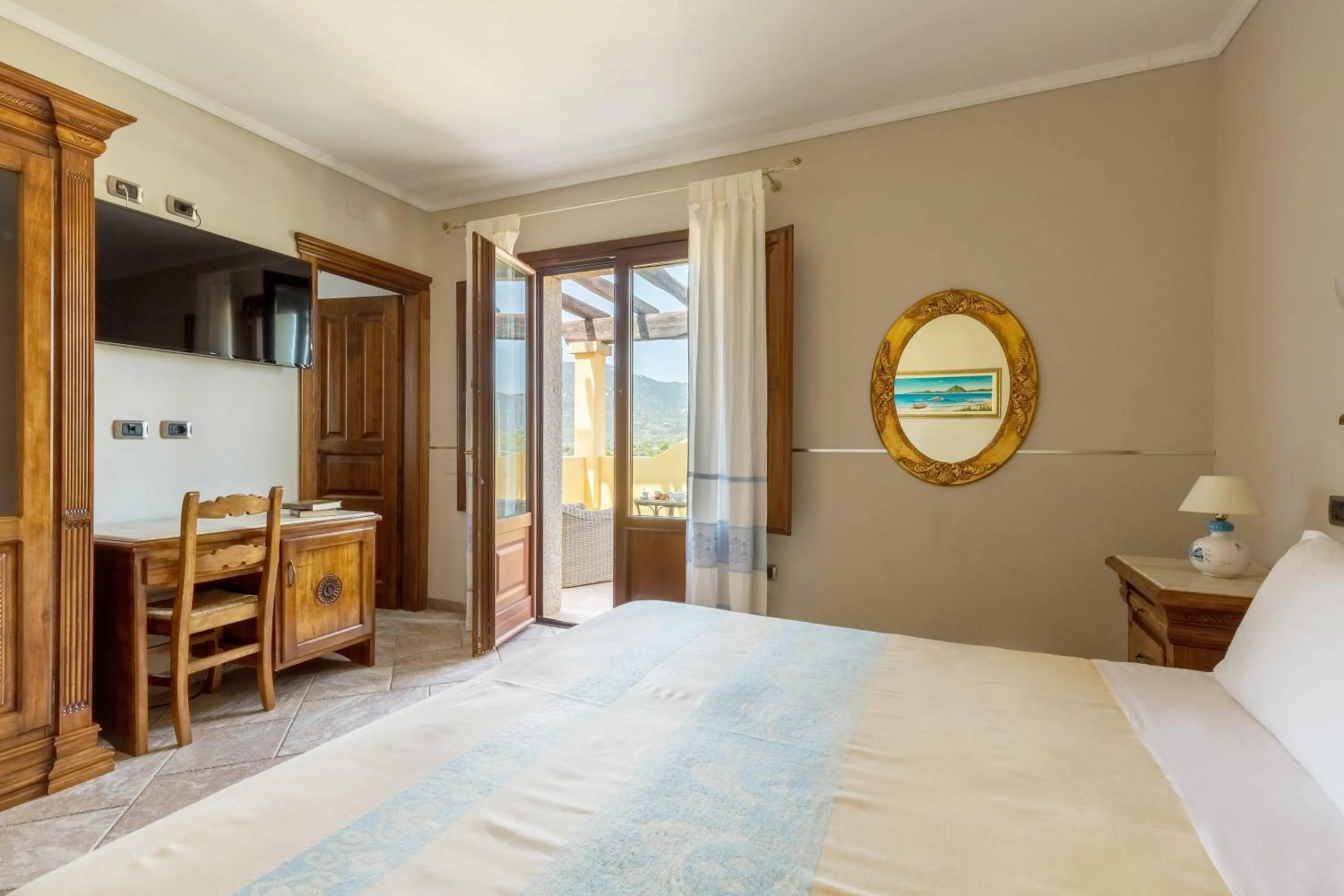 Bedroom in Hotel Sa Suergia