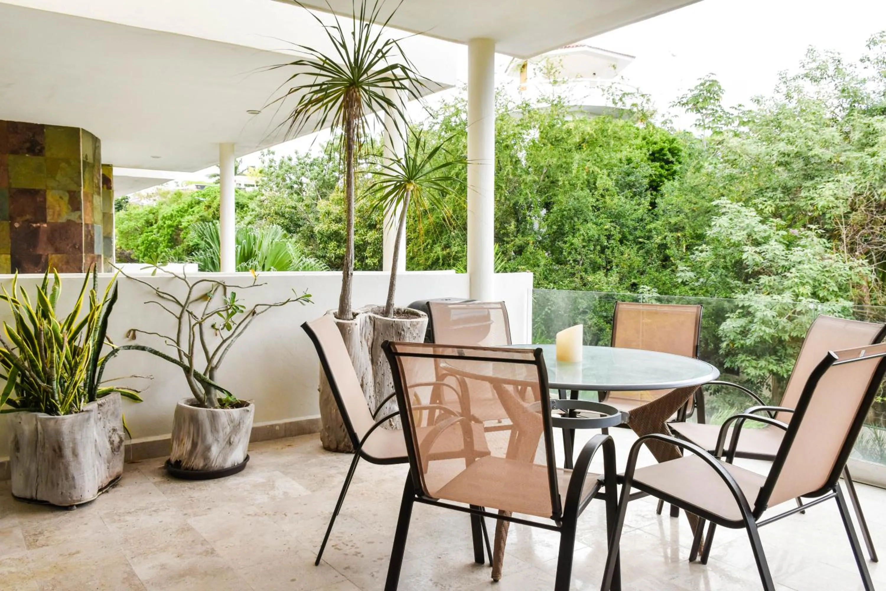 Balcony/Terrace in Mamitas Village by Casago