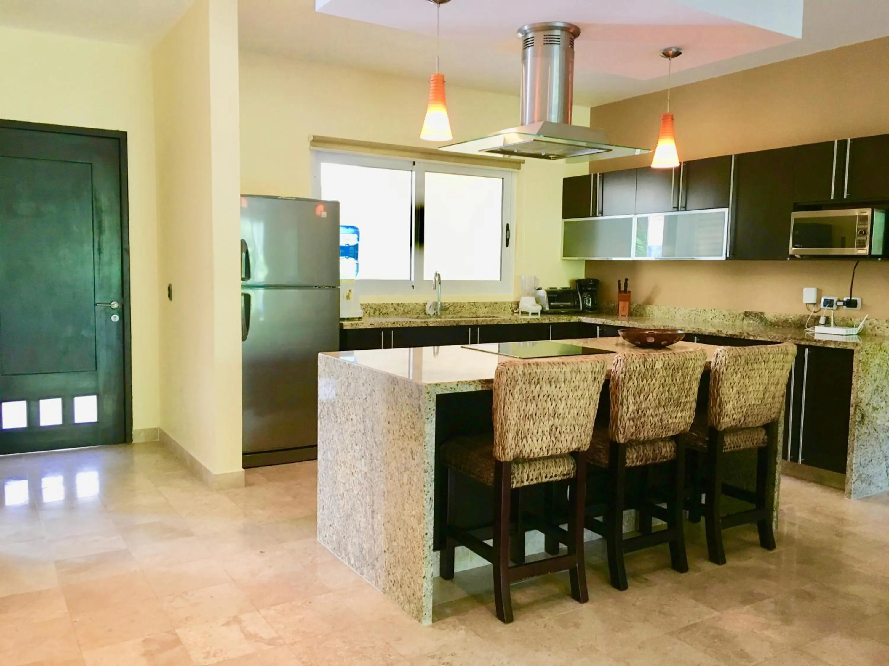 Kitchen or kitchenette in Mamitas Village by Casago