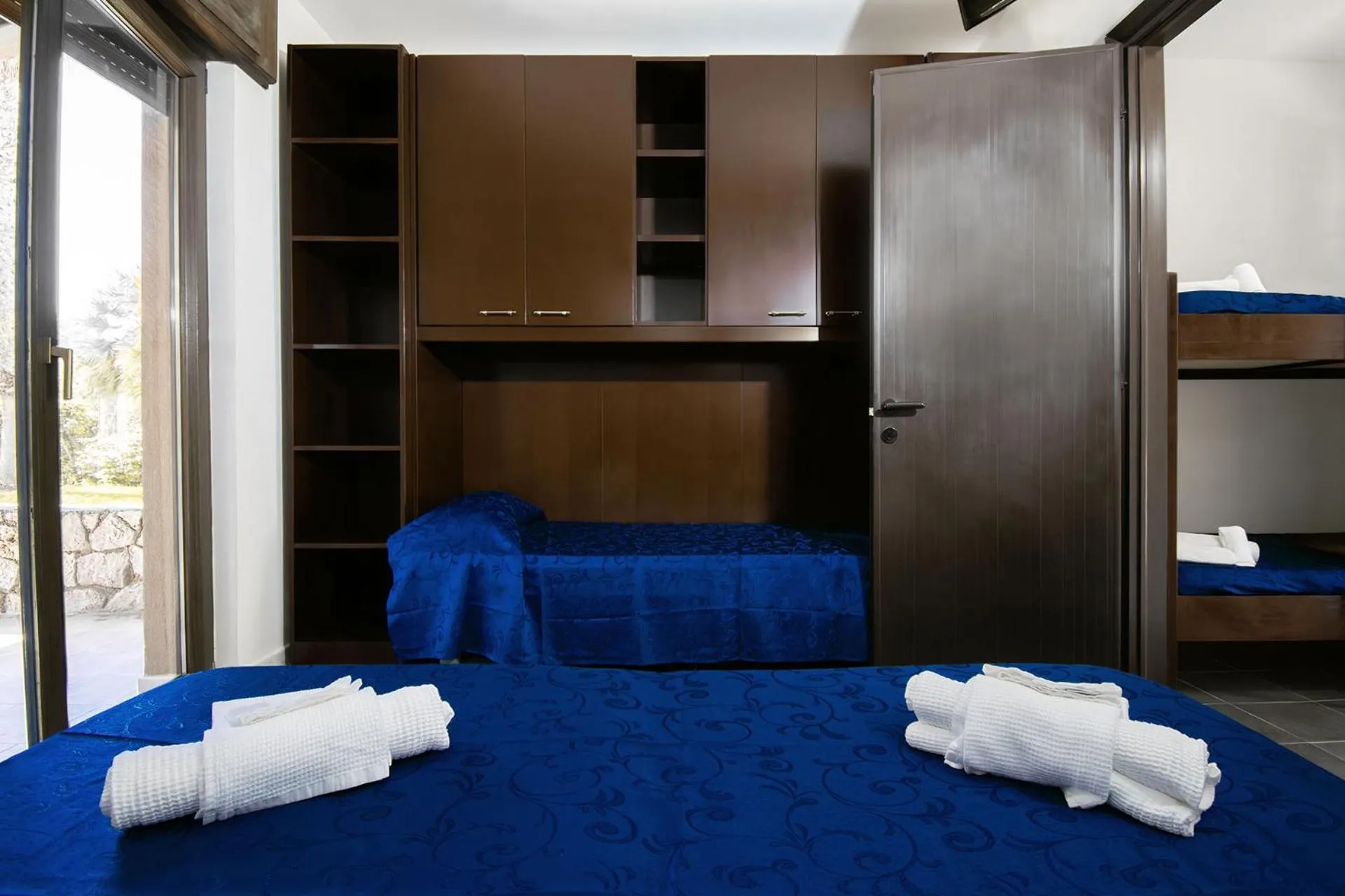 Photo of the whole room, Bed in Villaggio Blue Marine