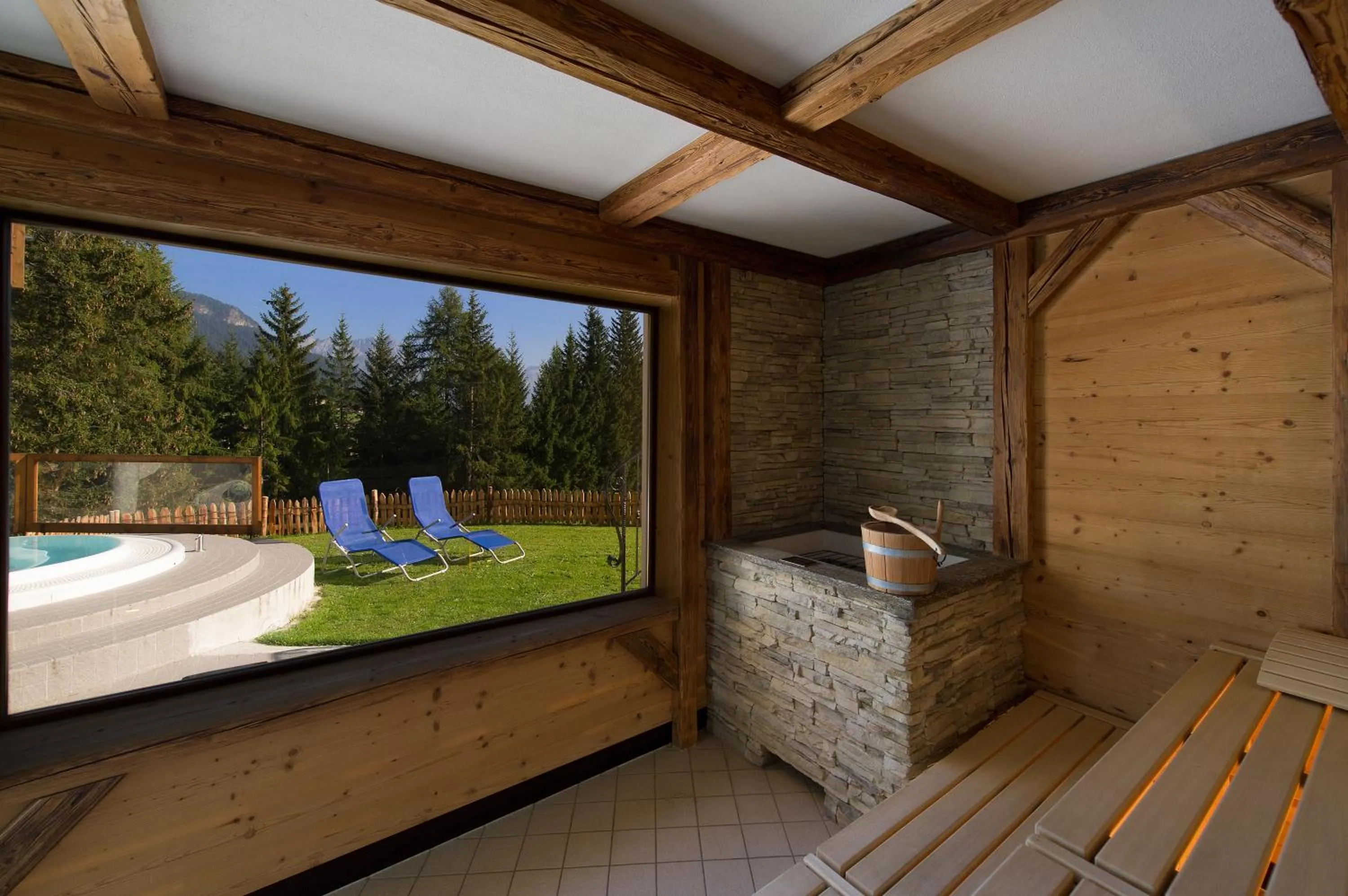 Sauna in Hotel Gran Mugon