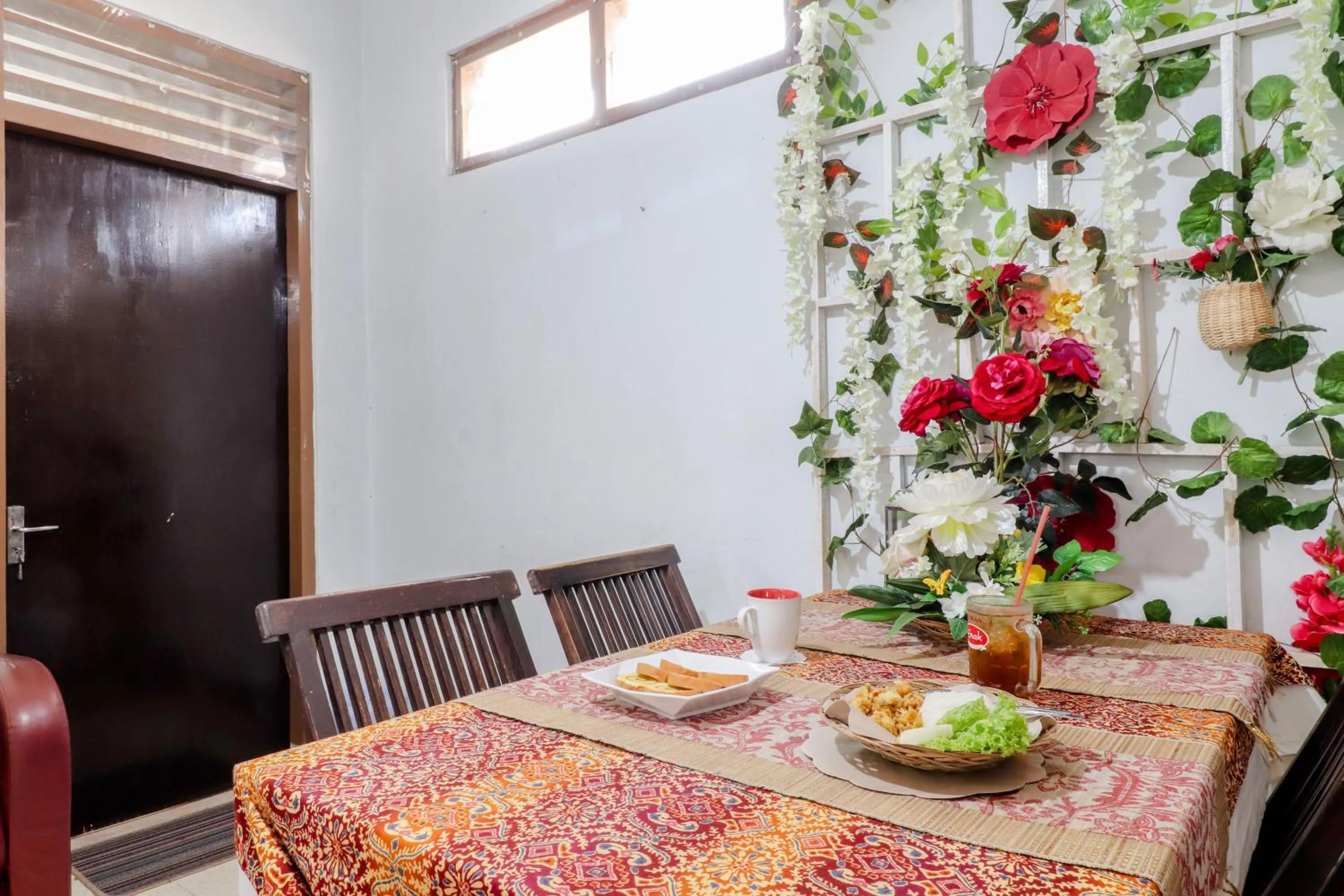 Breakfast in Adil Jaya Homestay