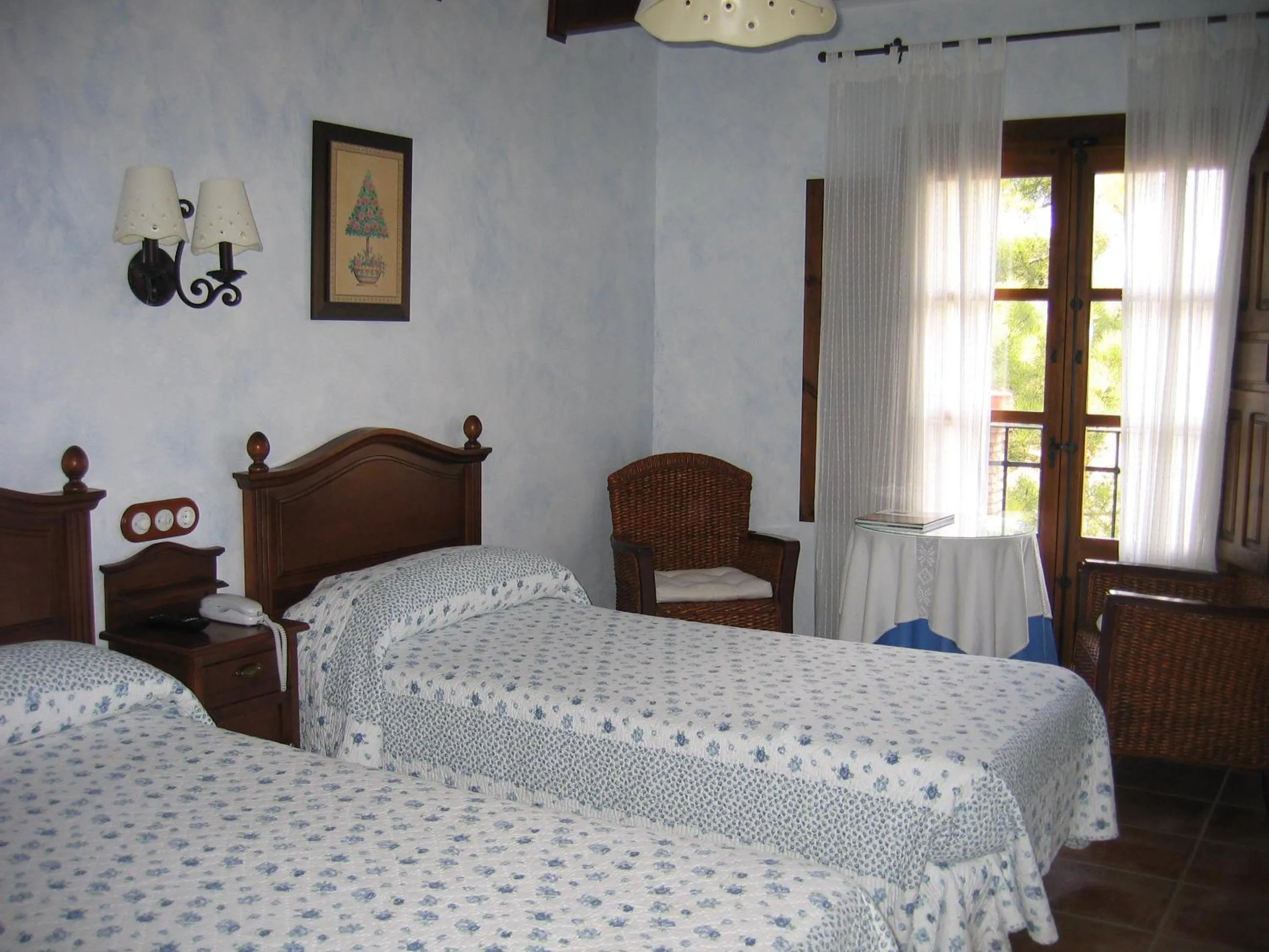 Bedroom, Bed in Hotel de Montaña Cueva Ahumada