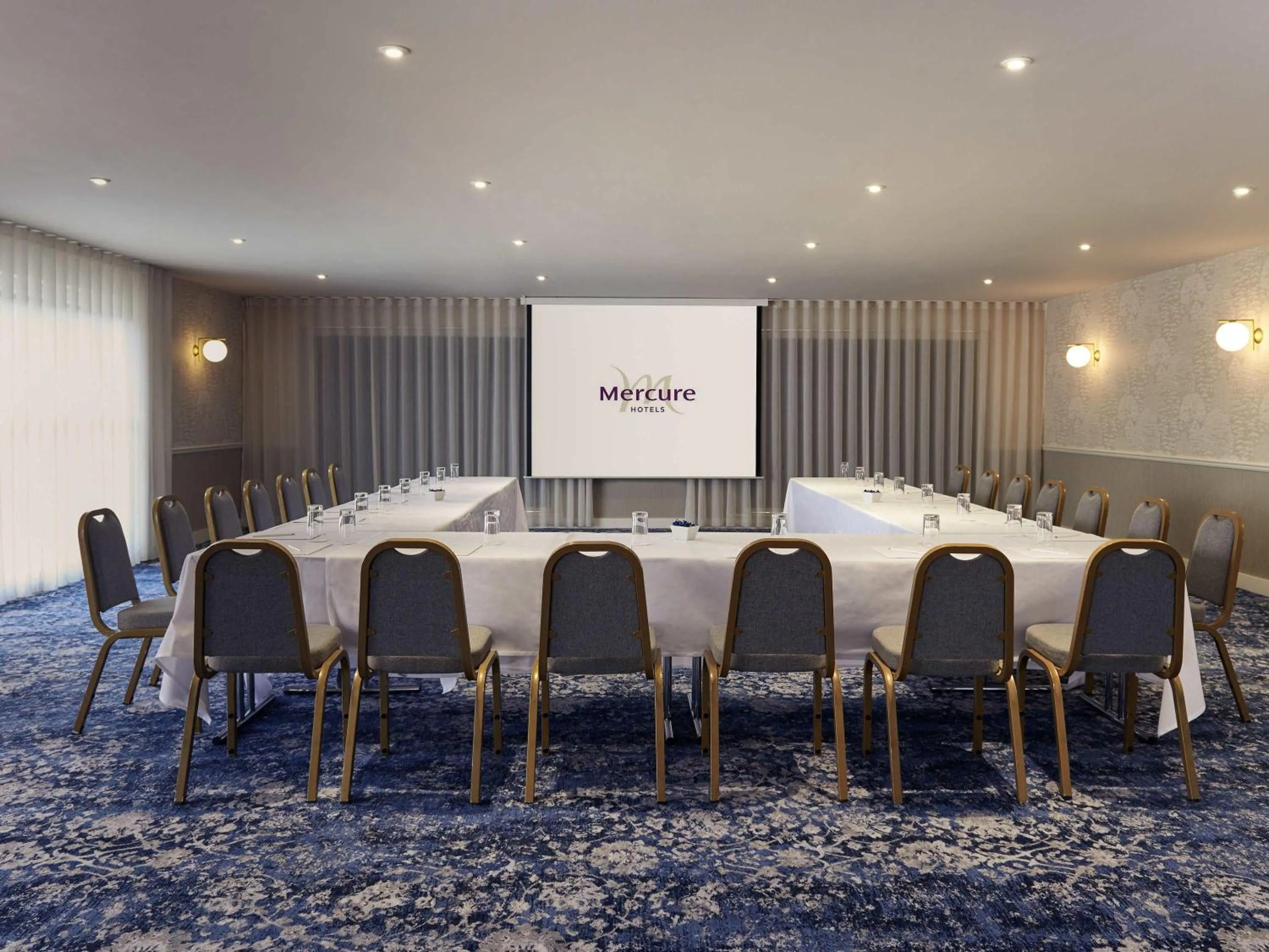 Meeting/conference room in Mercure Thame Lambert Hotel