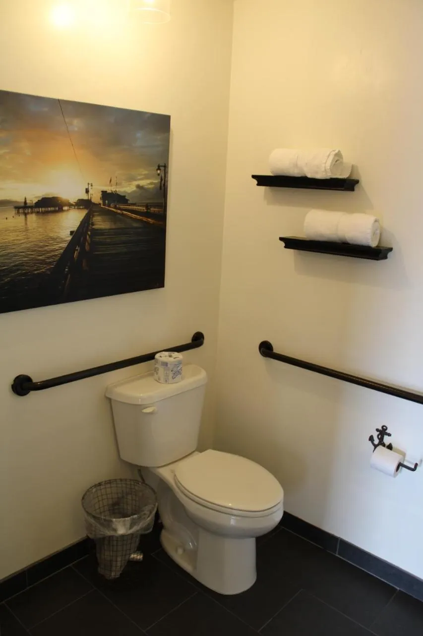 Bathroom in Haley Hotel