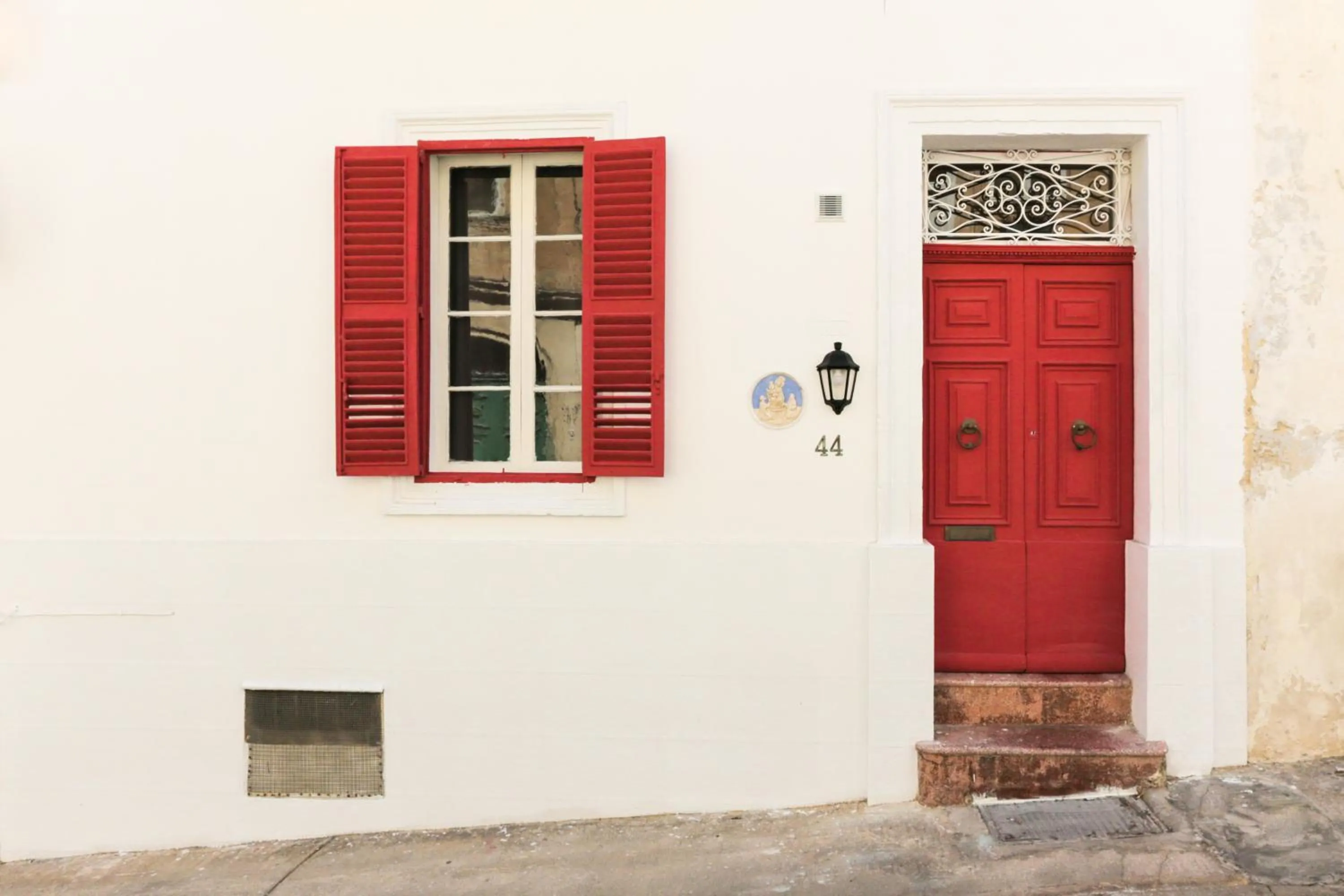House of Pomegranates by Holi