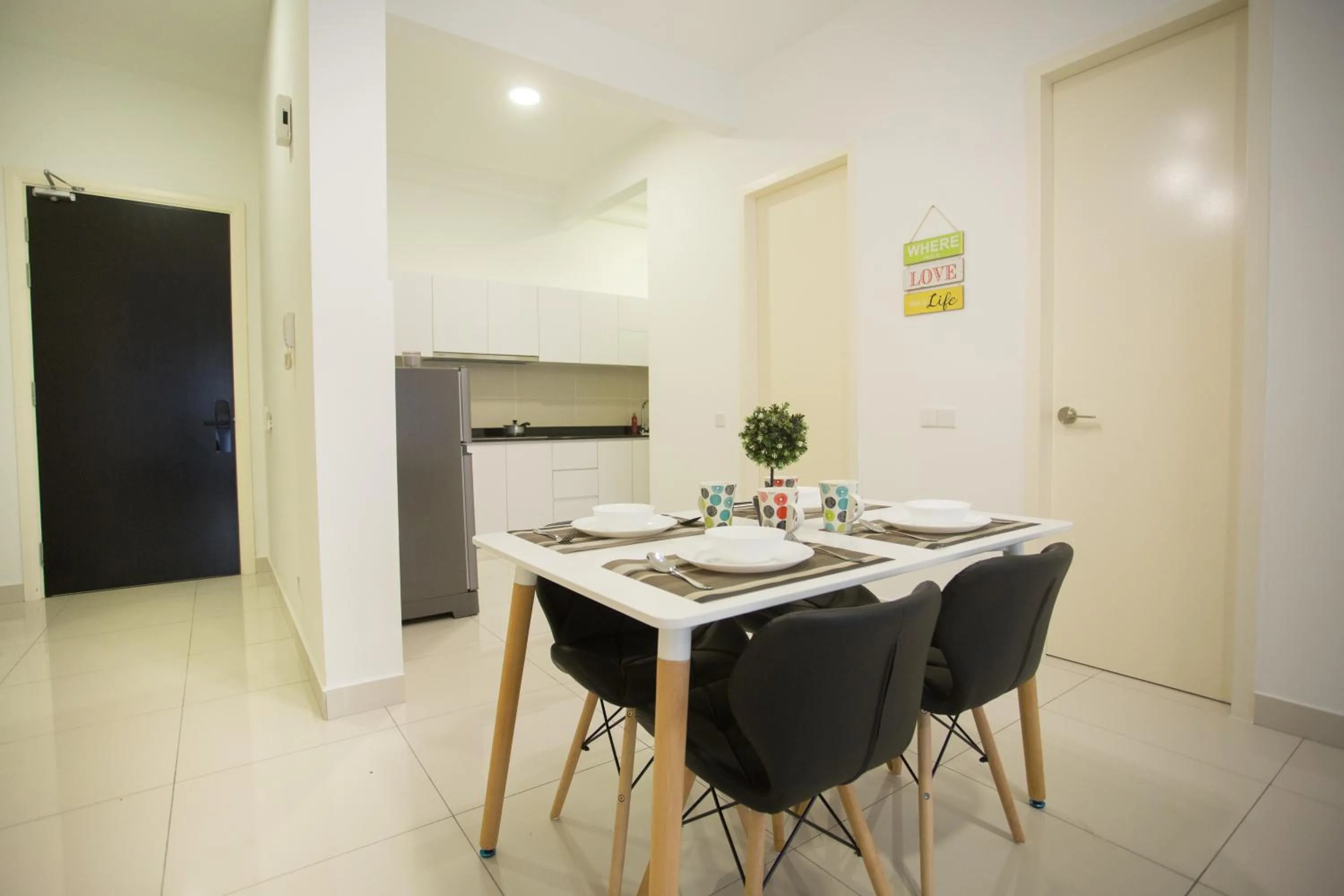 Econest Apartment By The one - Educity Nusajaya