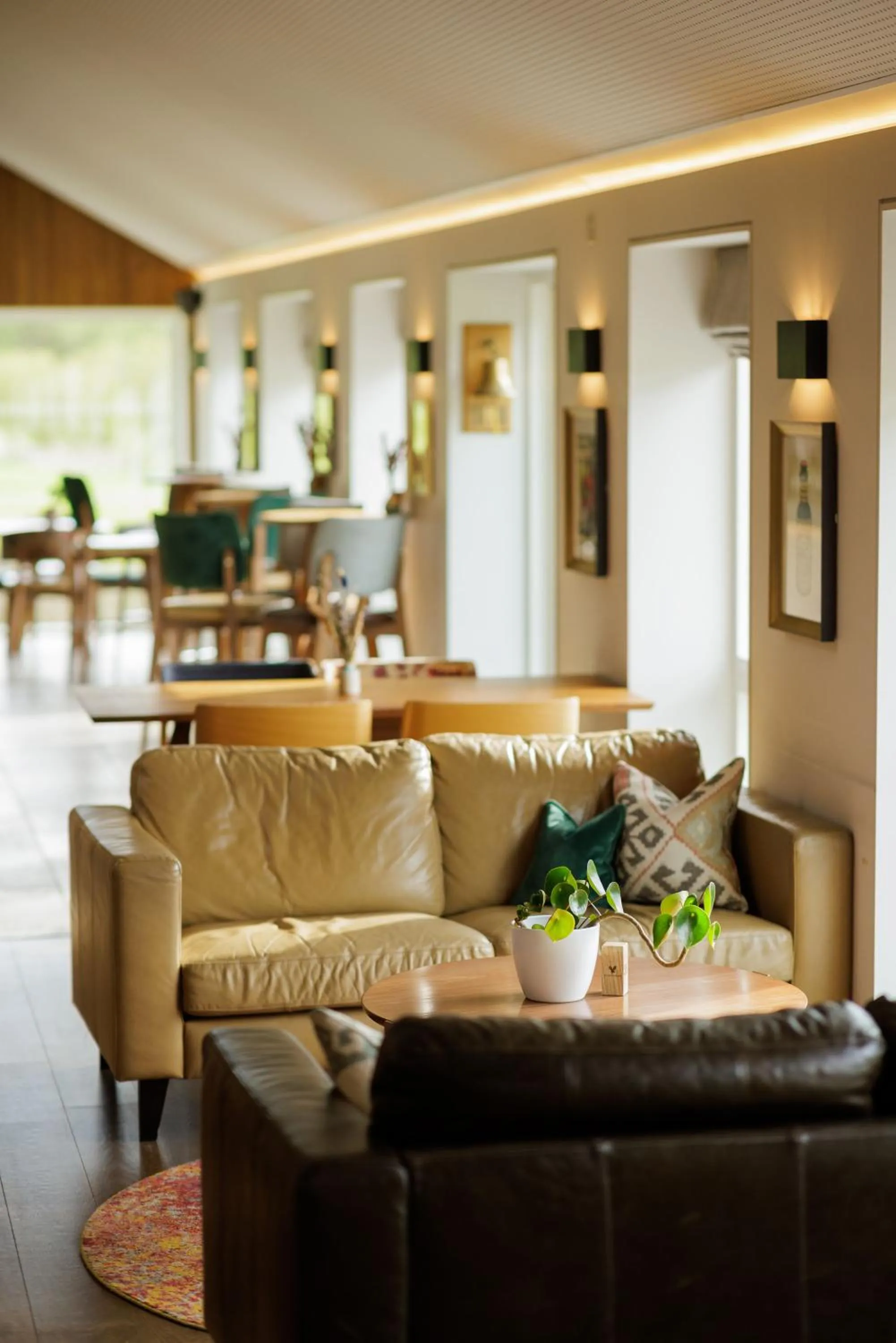 Restaurant/places to eat in Feldon Valley