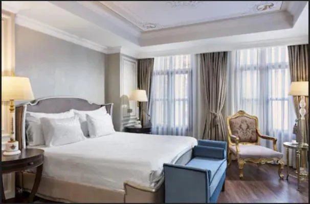 City view, Bed in Rixos Pera Istanbul