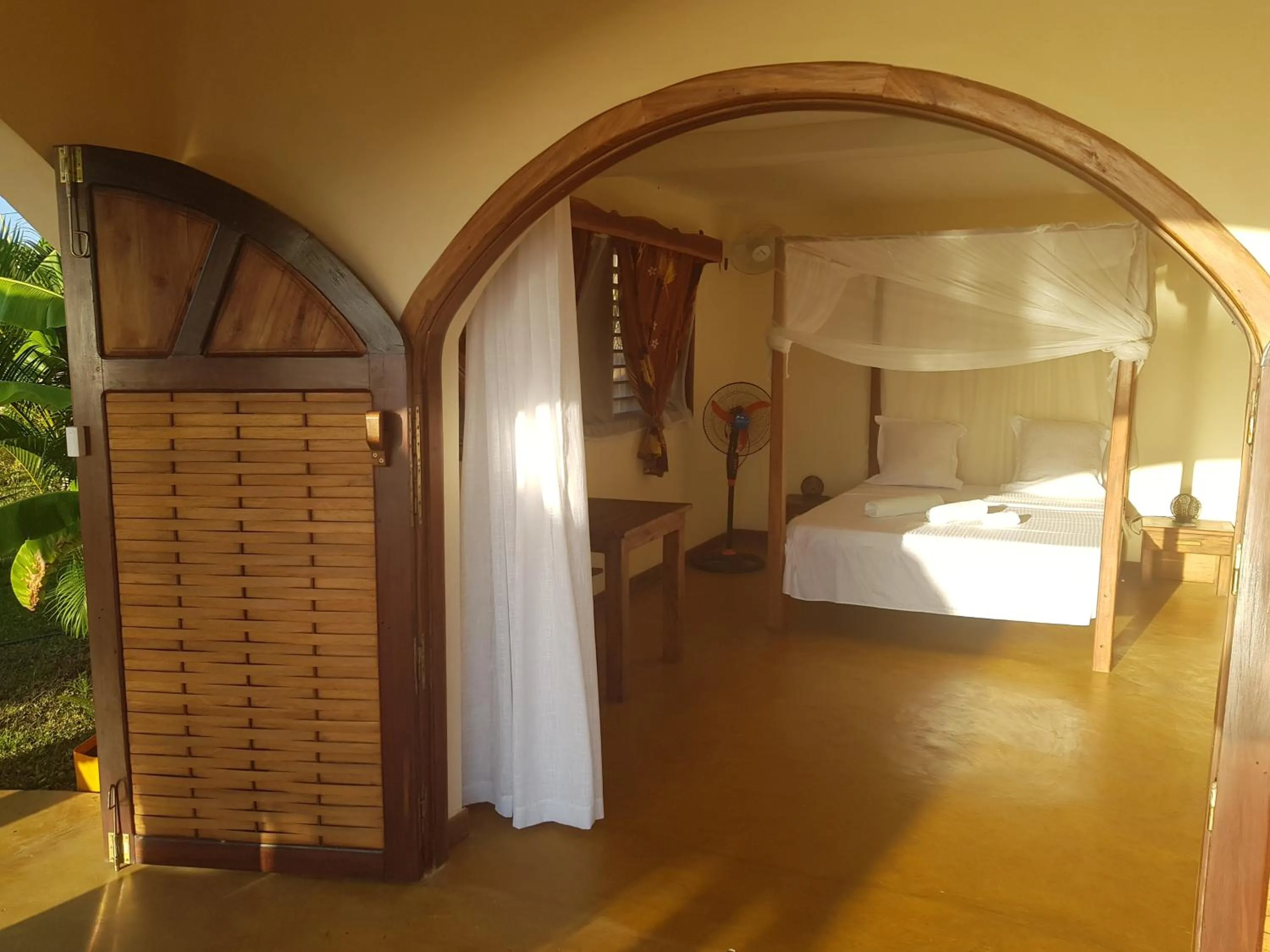 Bed in villa nosy détente