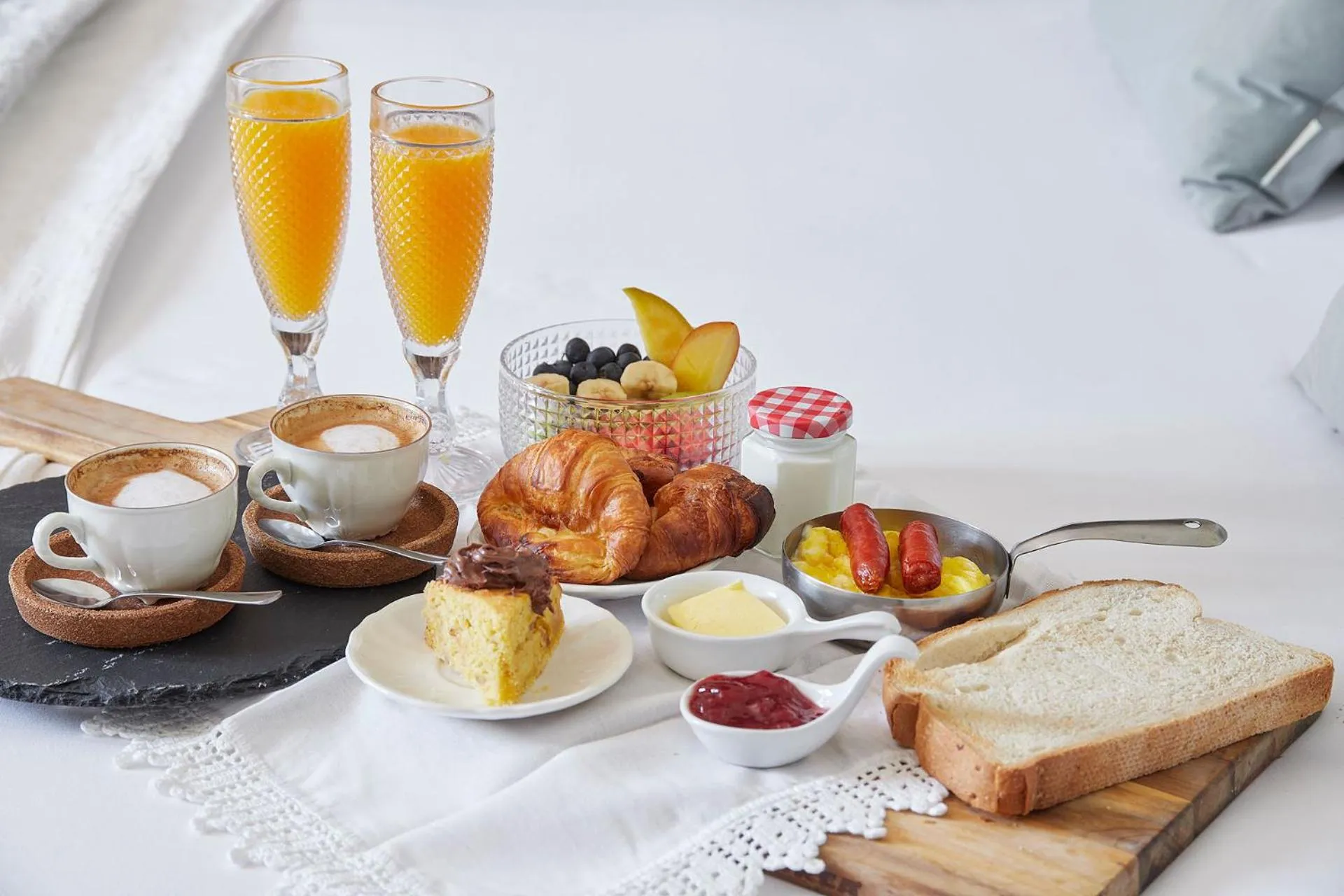 Breakfast in Hotel Boutique Txanka Erreka PARKING INCLUIDO