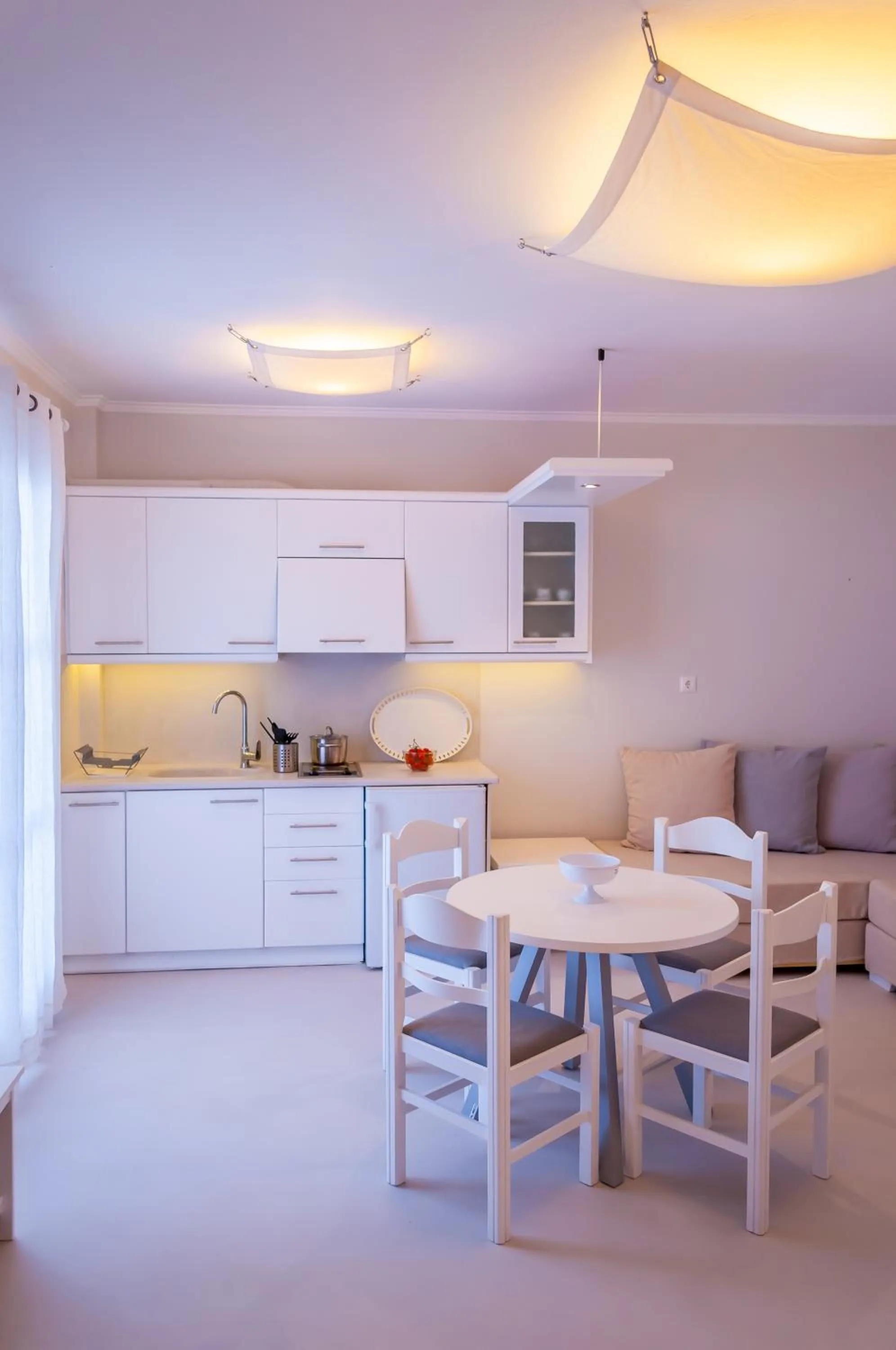 Kitchen or kitchenette in Milos Bay Suites