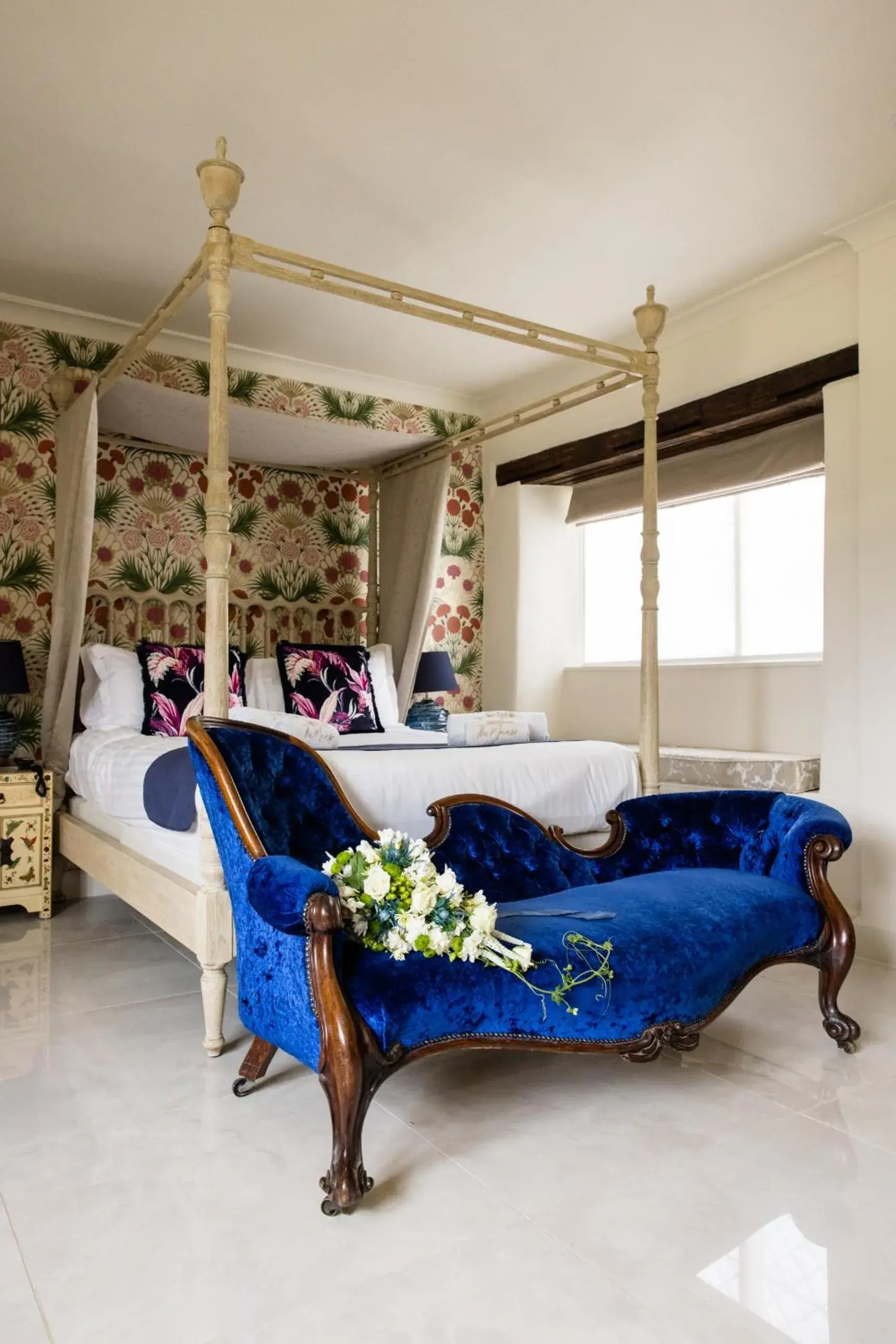 Bed in Weston Manor Hotel Bed in Weston Manor Hotel