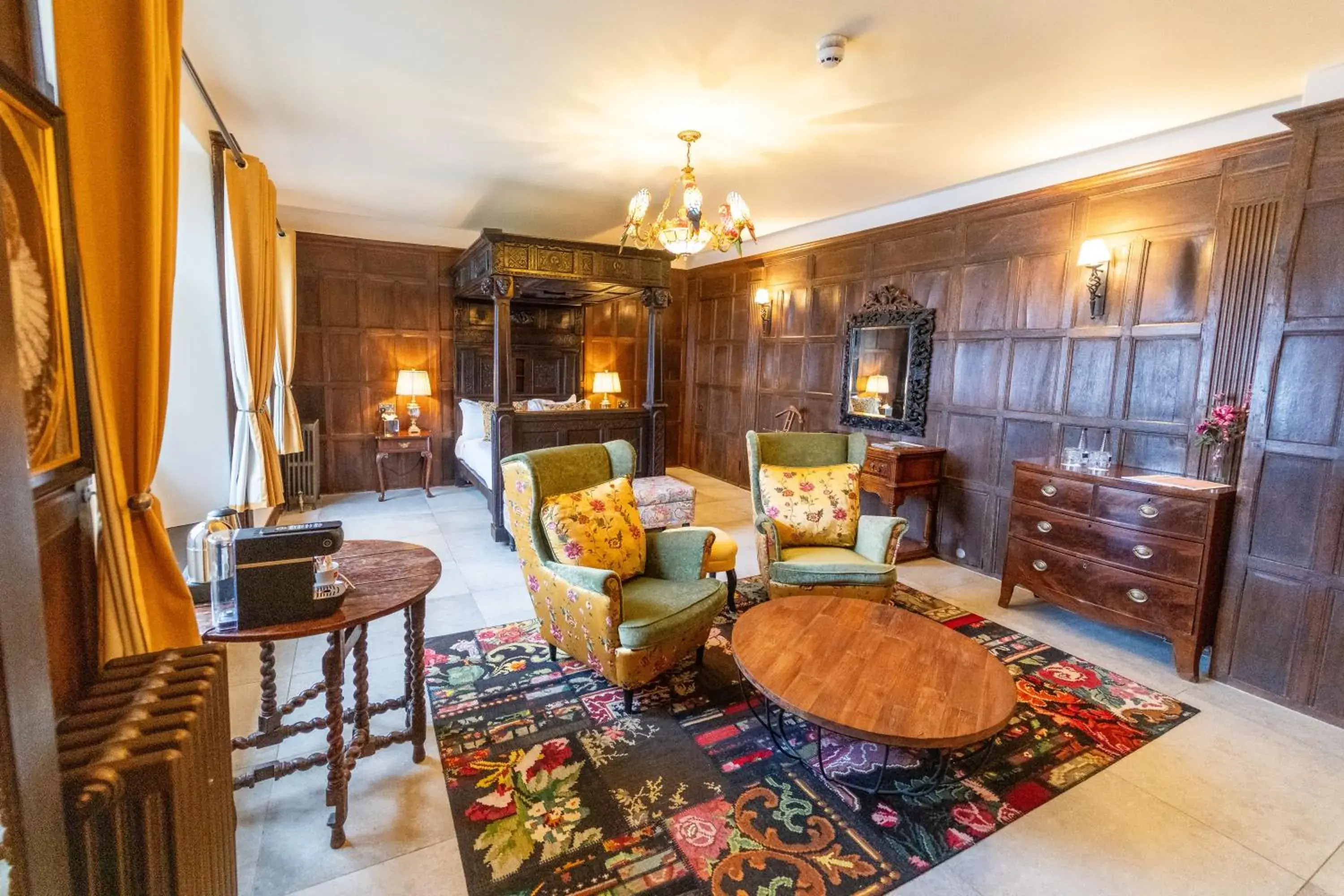 Chapel Suite in Weston Manor Hotel Chapel Suite in Weston Manor Hotel