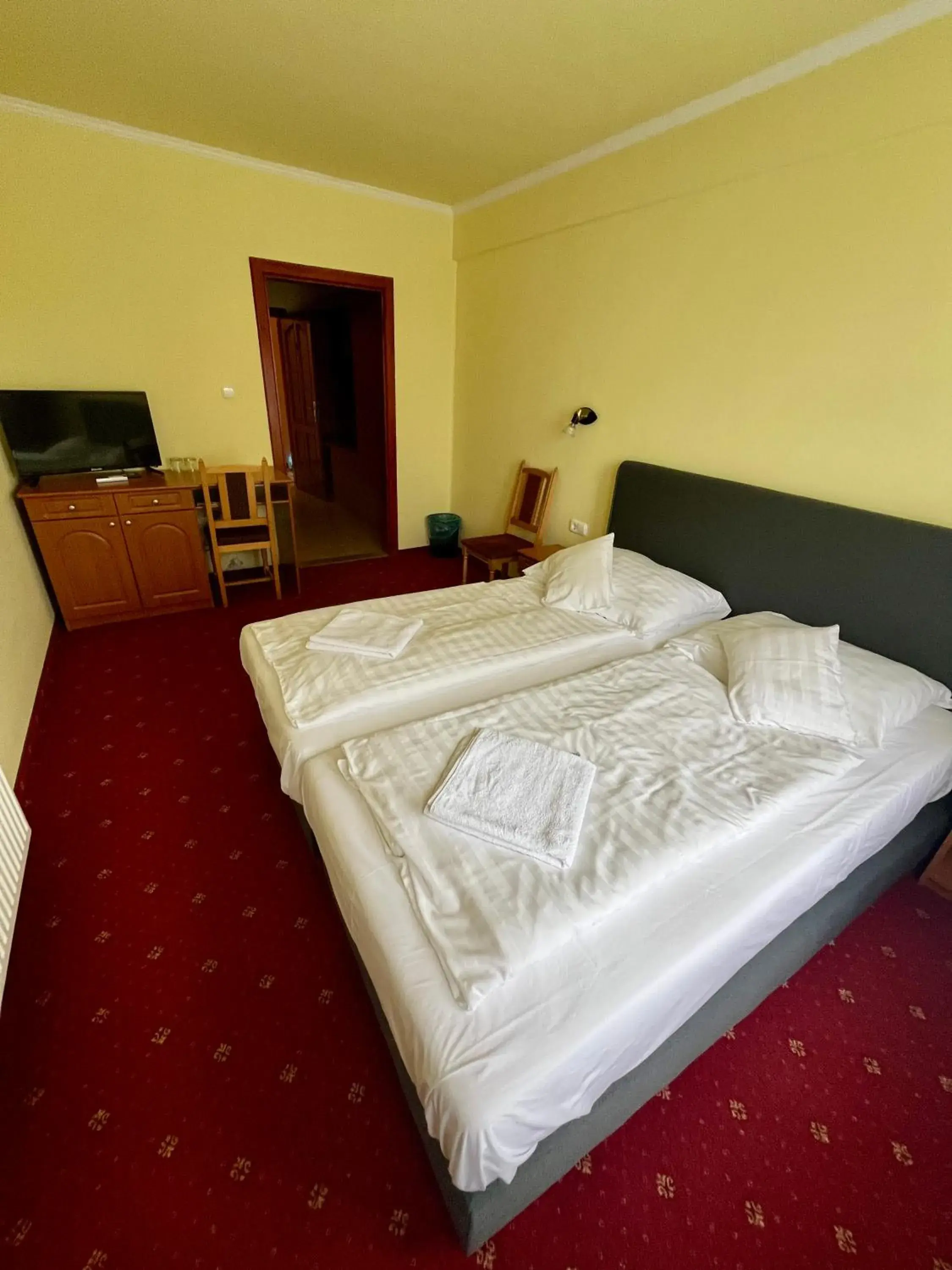Twin Room - single occupancy in Rábensteiner Panzió Twin Room - single occupancy in Rábensteiner Panzió