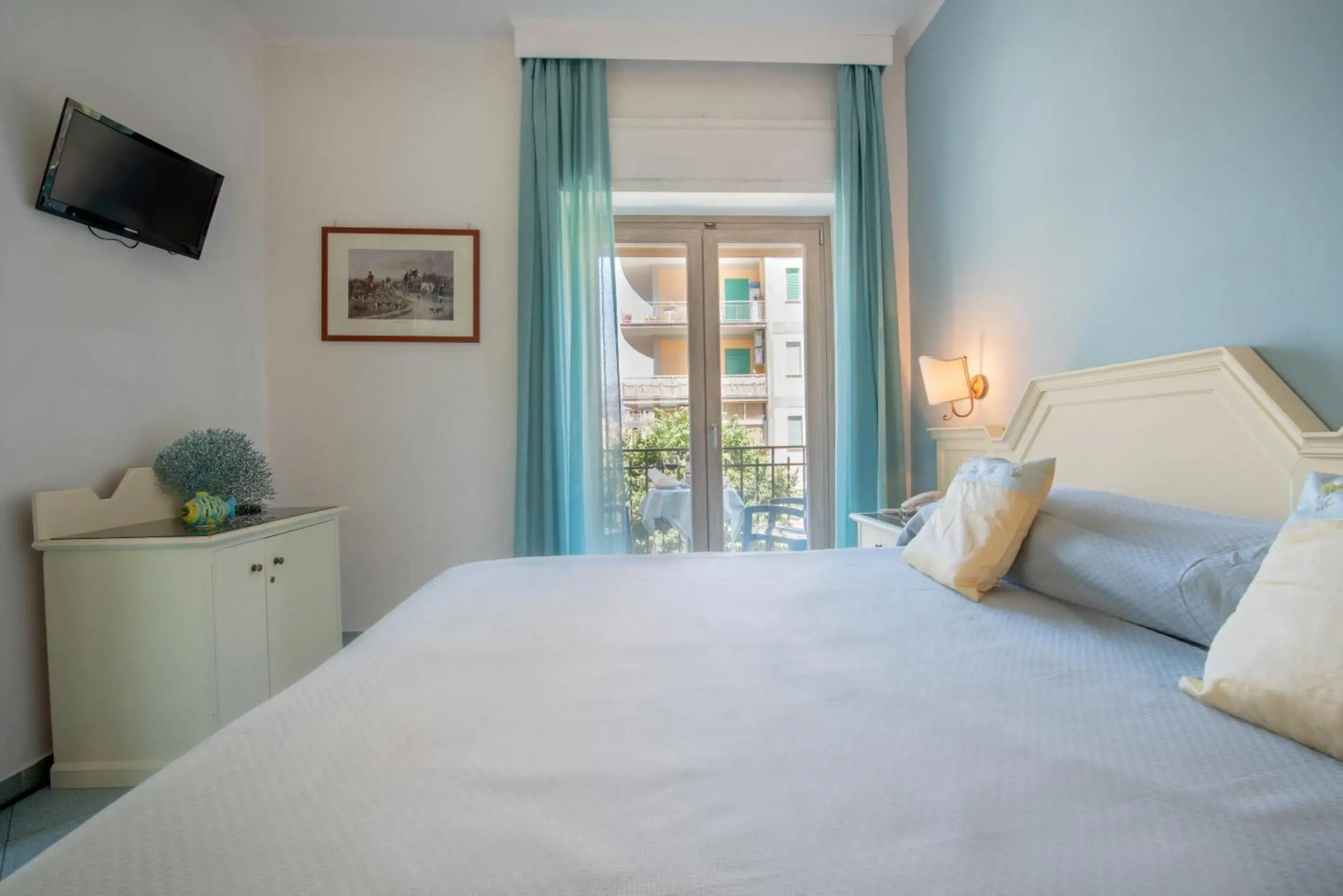 Bed in Hotel Ascot Sorrento Bed in Hotel Ascot Sorrento