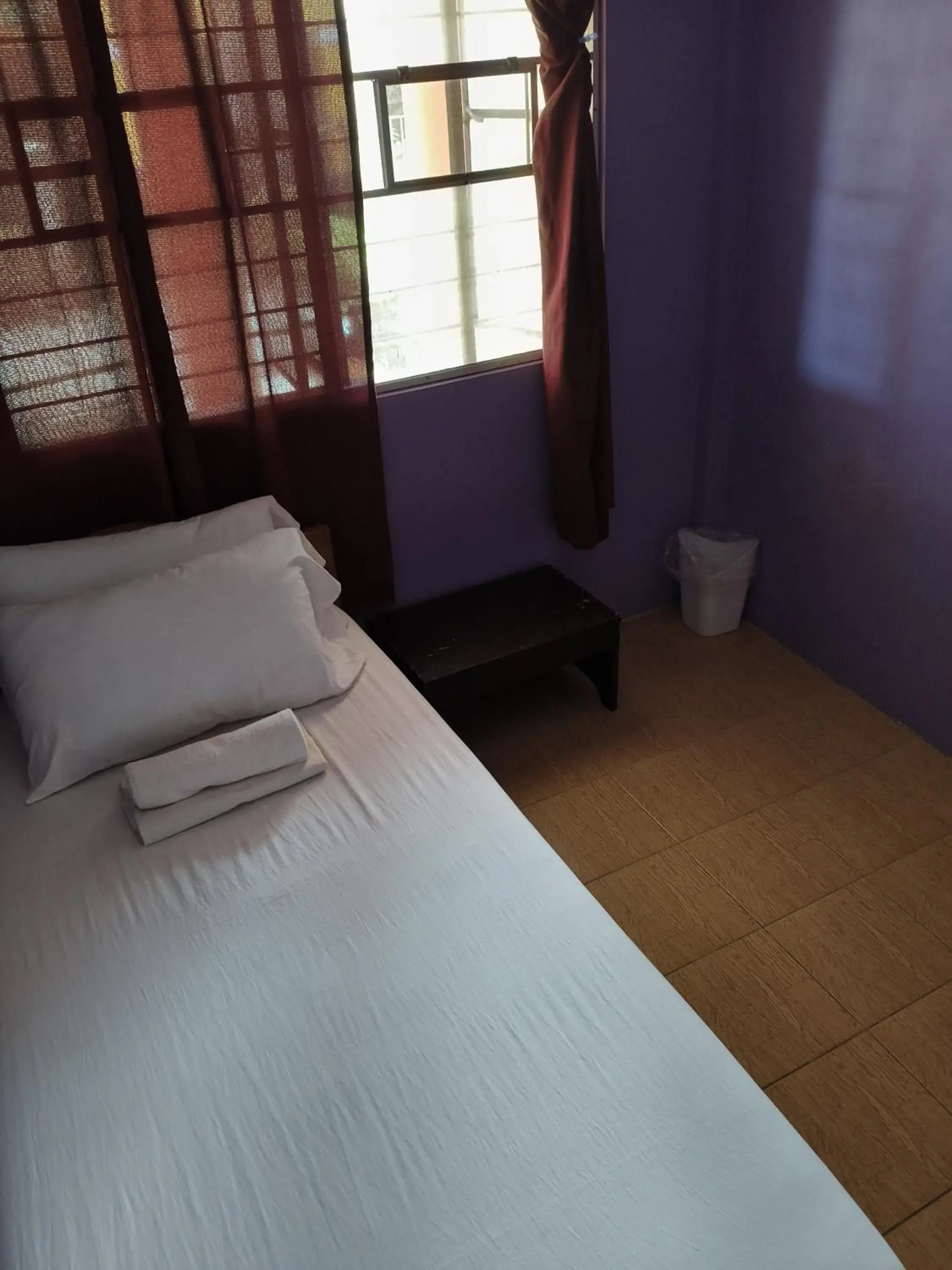 Single Room with Shared Bathroom - single occupancy in Touristlink Homestay Single Room with Shared Bathroom - single occupancy in Touristlink Homestay