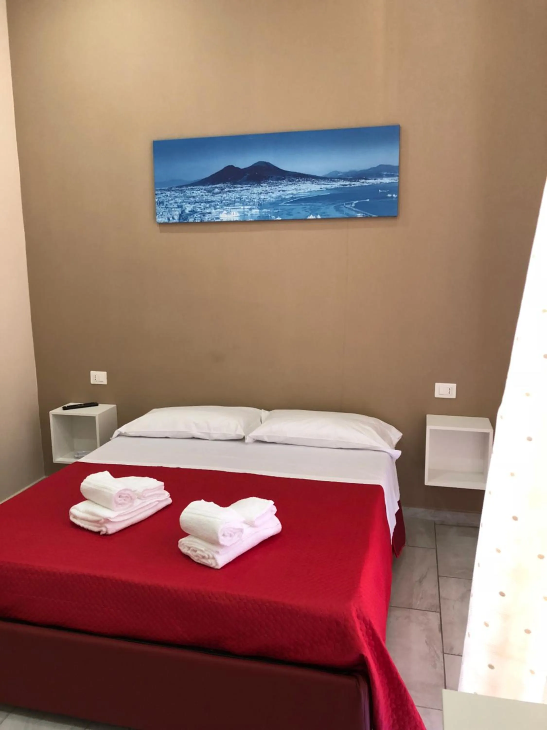 Bed in Vesuvius Terminal