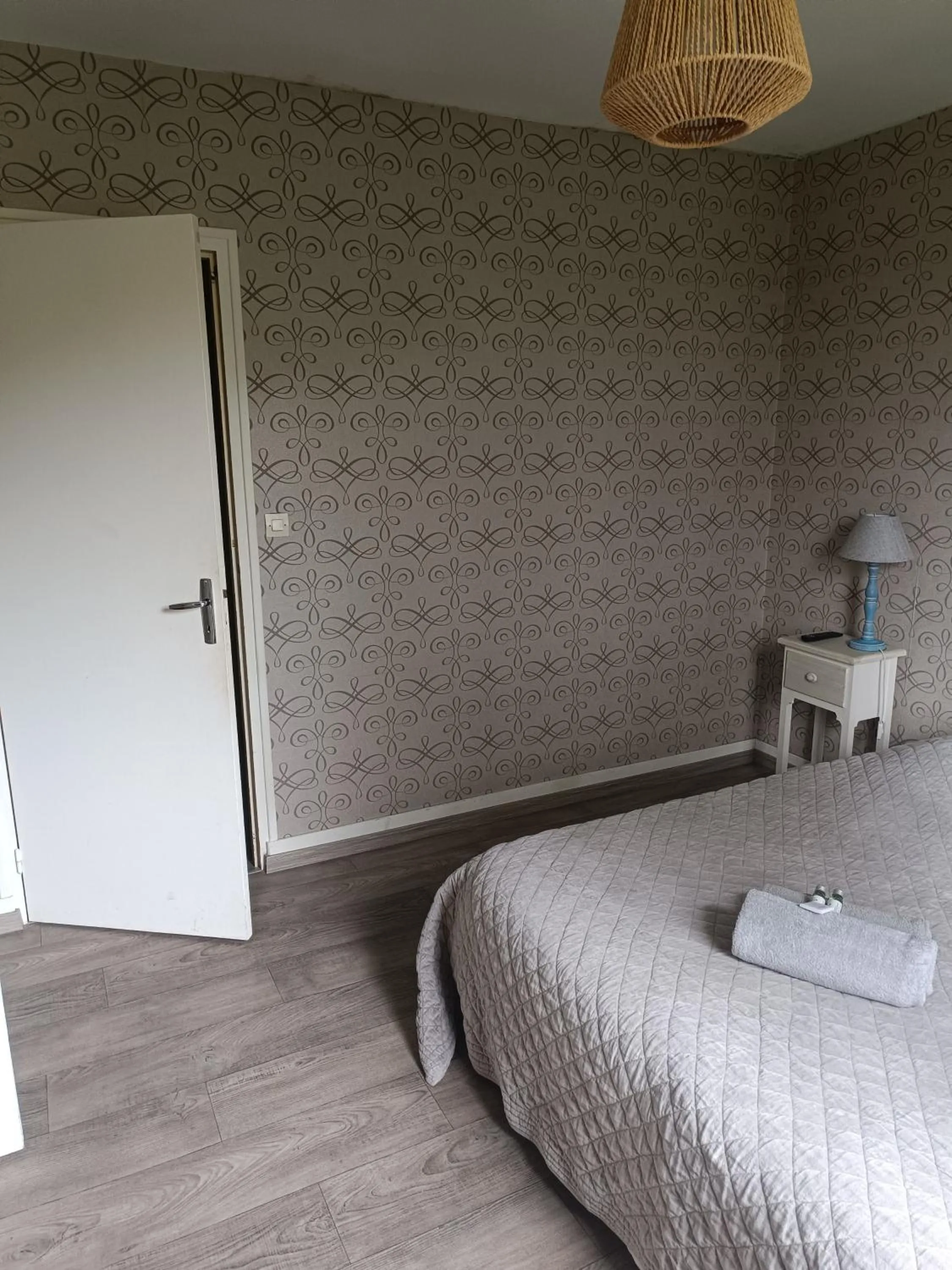 Photo of the whole room, Bed in Chambres d'hotes du Port Gautier