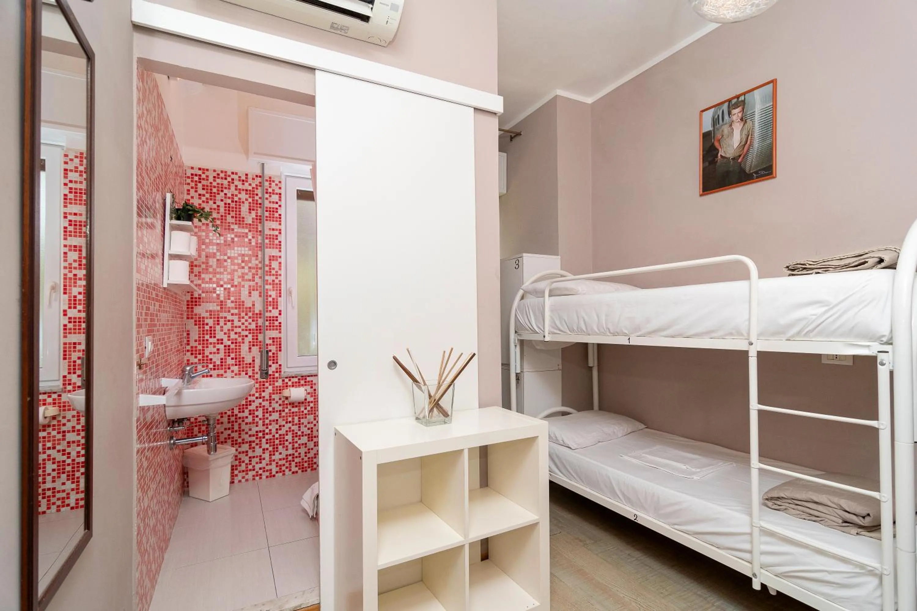 Bed in Ostello Le Sirene