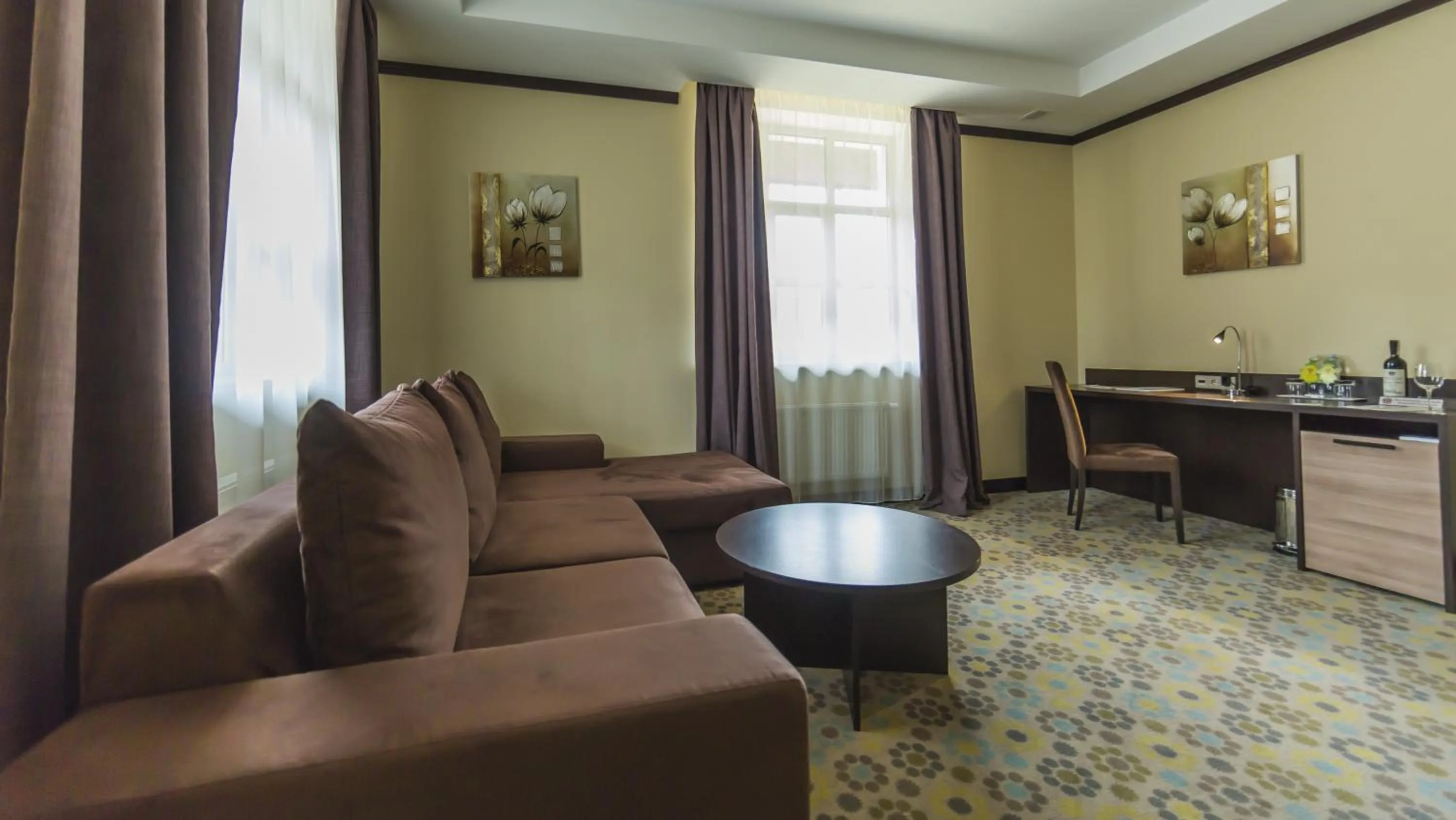 Living room in Park-Hotel Golosievo
