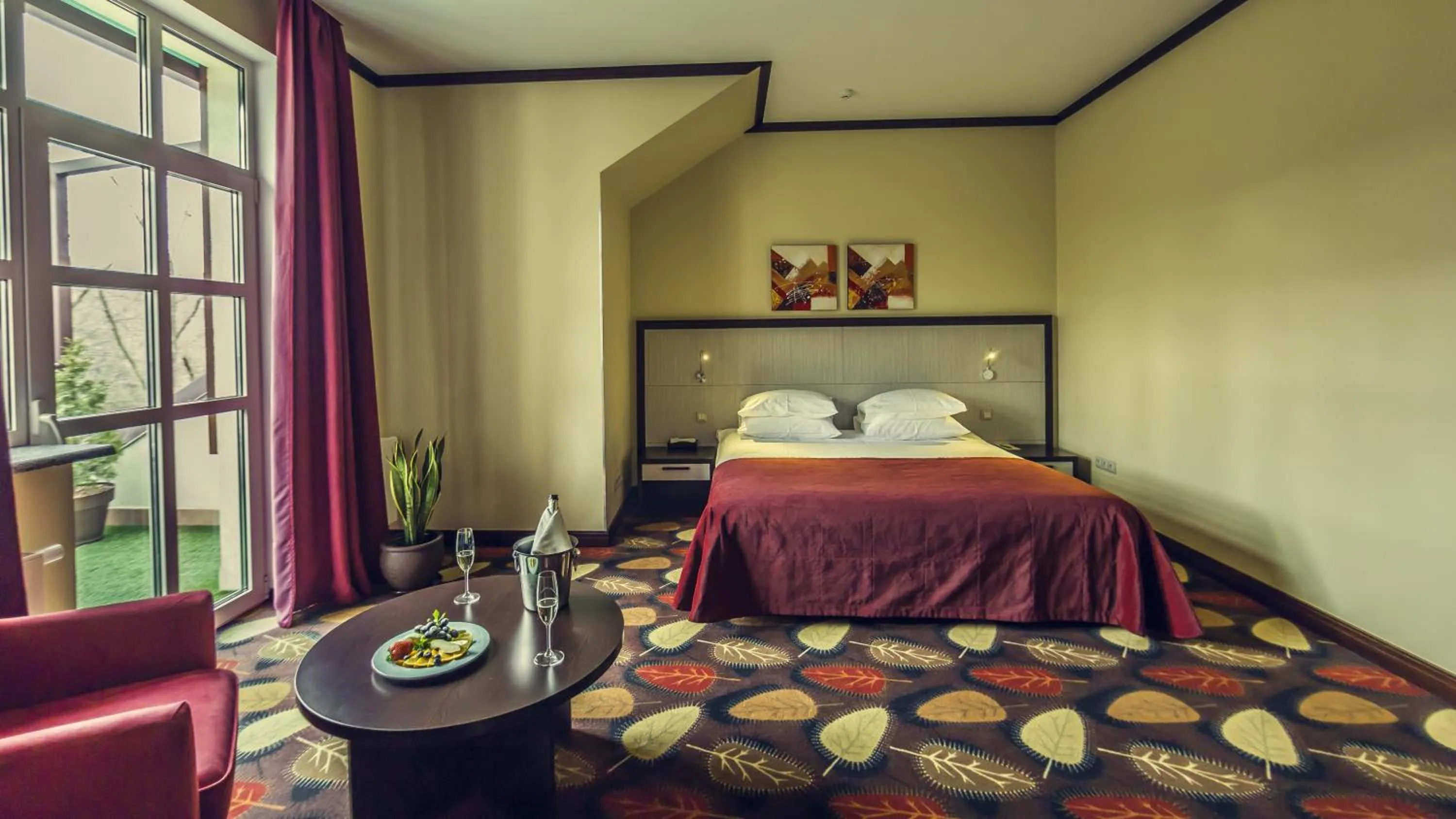 Photo of the whole room, Bed in Park-Hotel Golosievo