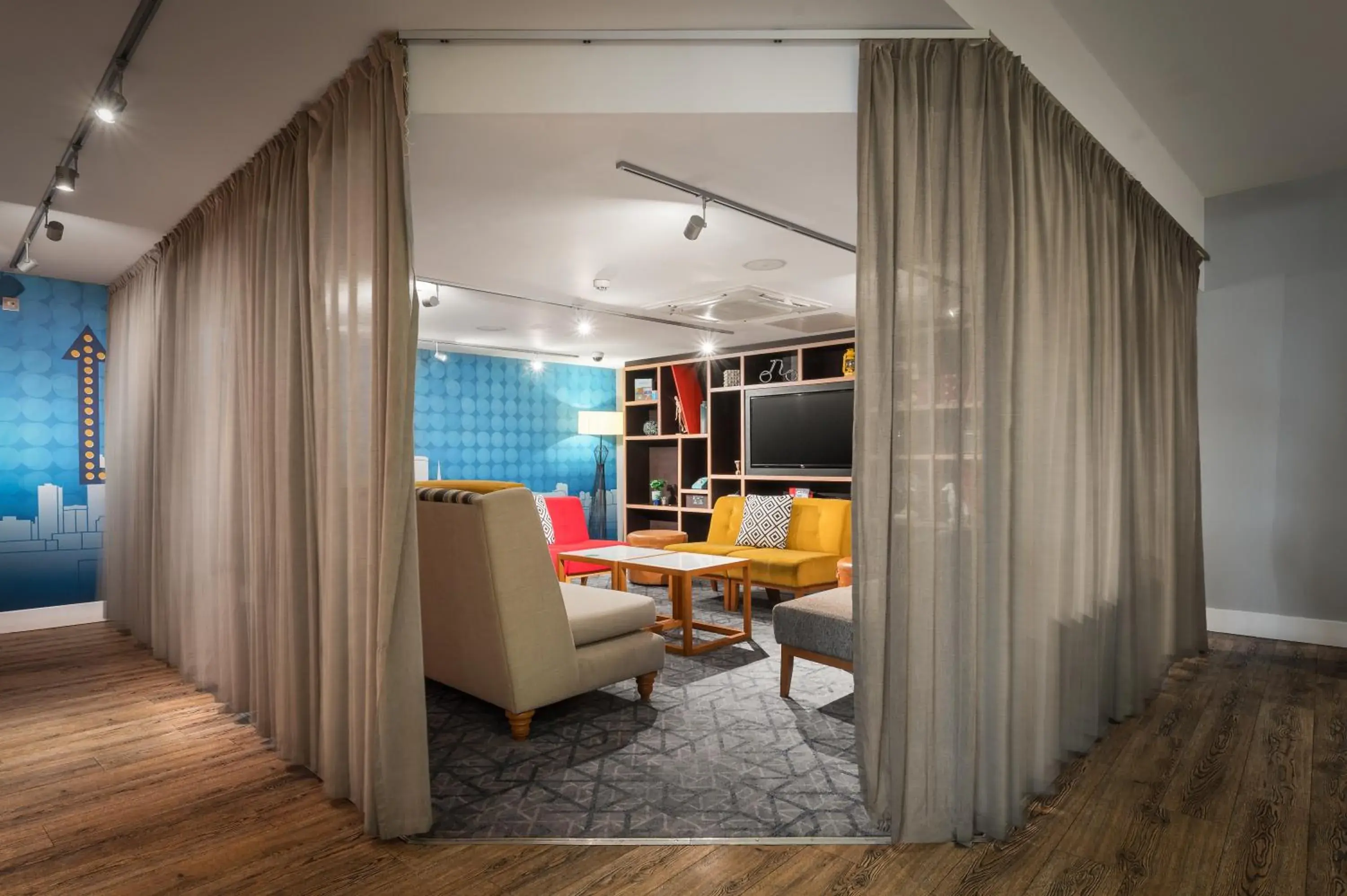 Lobby or reception in Holiday Inn Birmingham City by IHG Lobby or reception in Holiday Inn Birmingham City by IHG