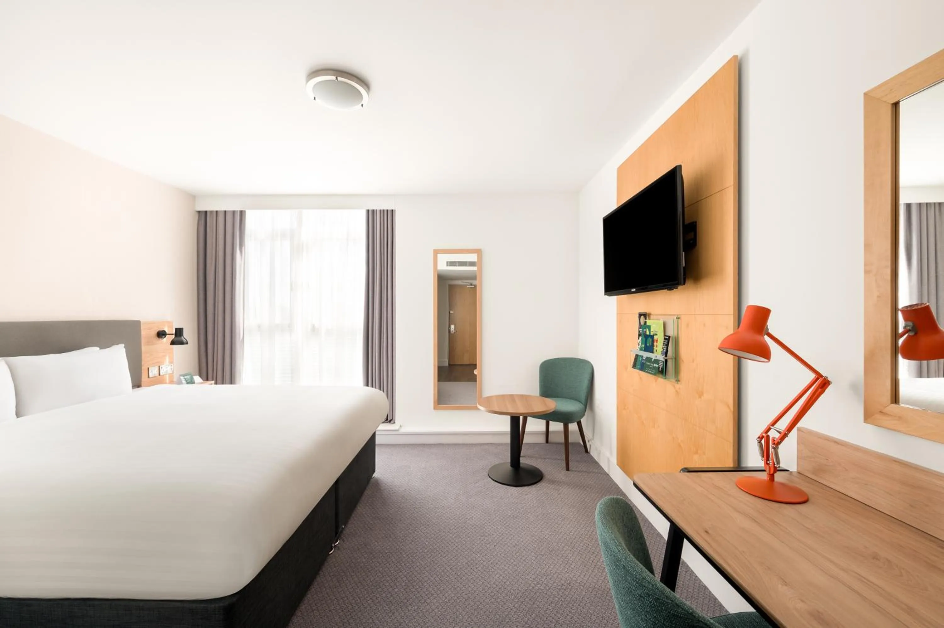 Bedroom, Bed in Holiday Inn Birmingham City by IHG