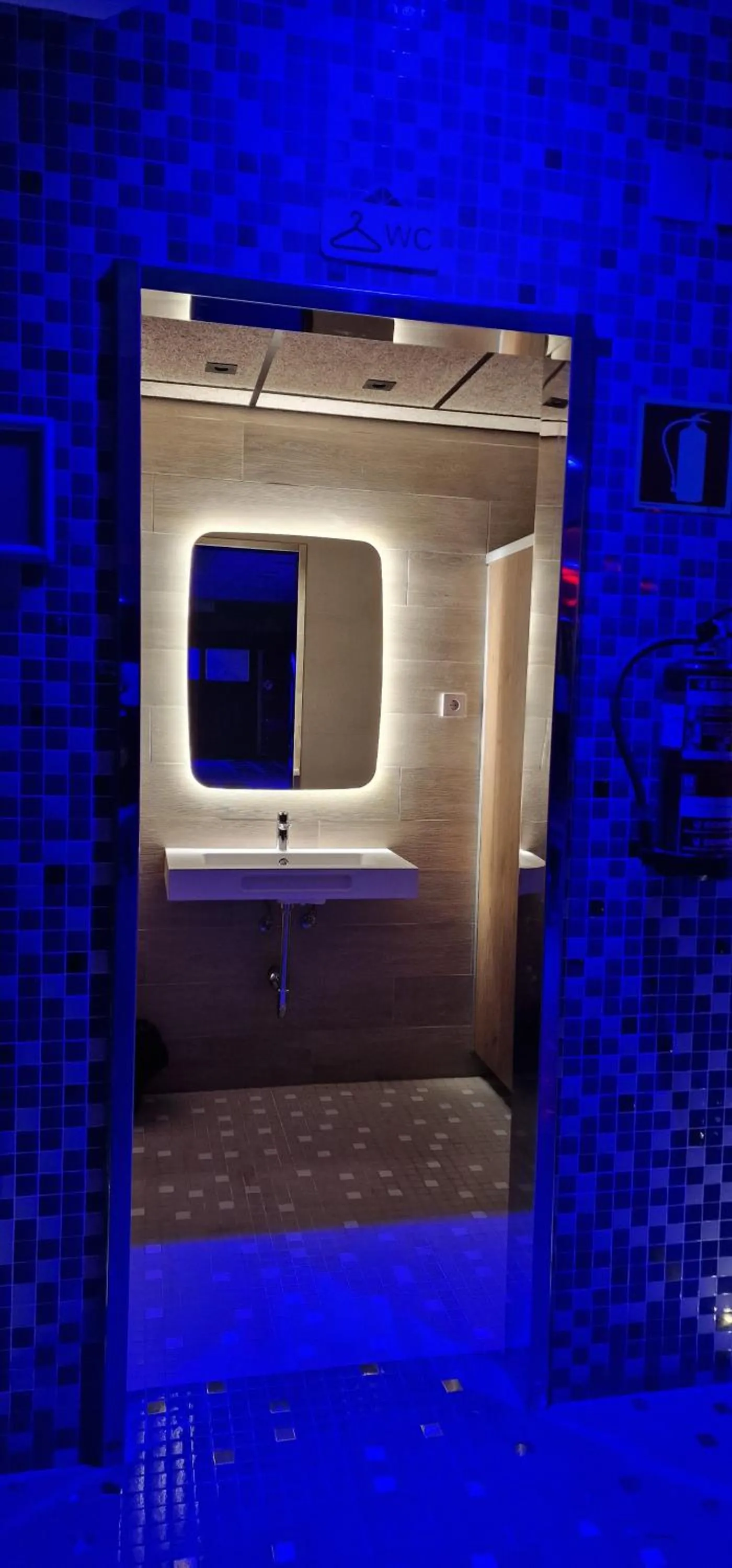 Spa and wellness centre/facilities in Hotel Marítimo Ris con garaje