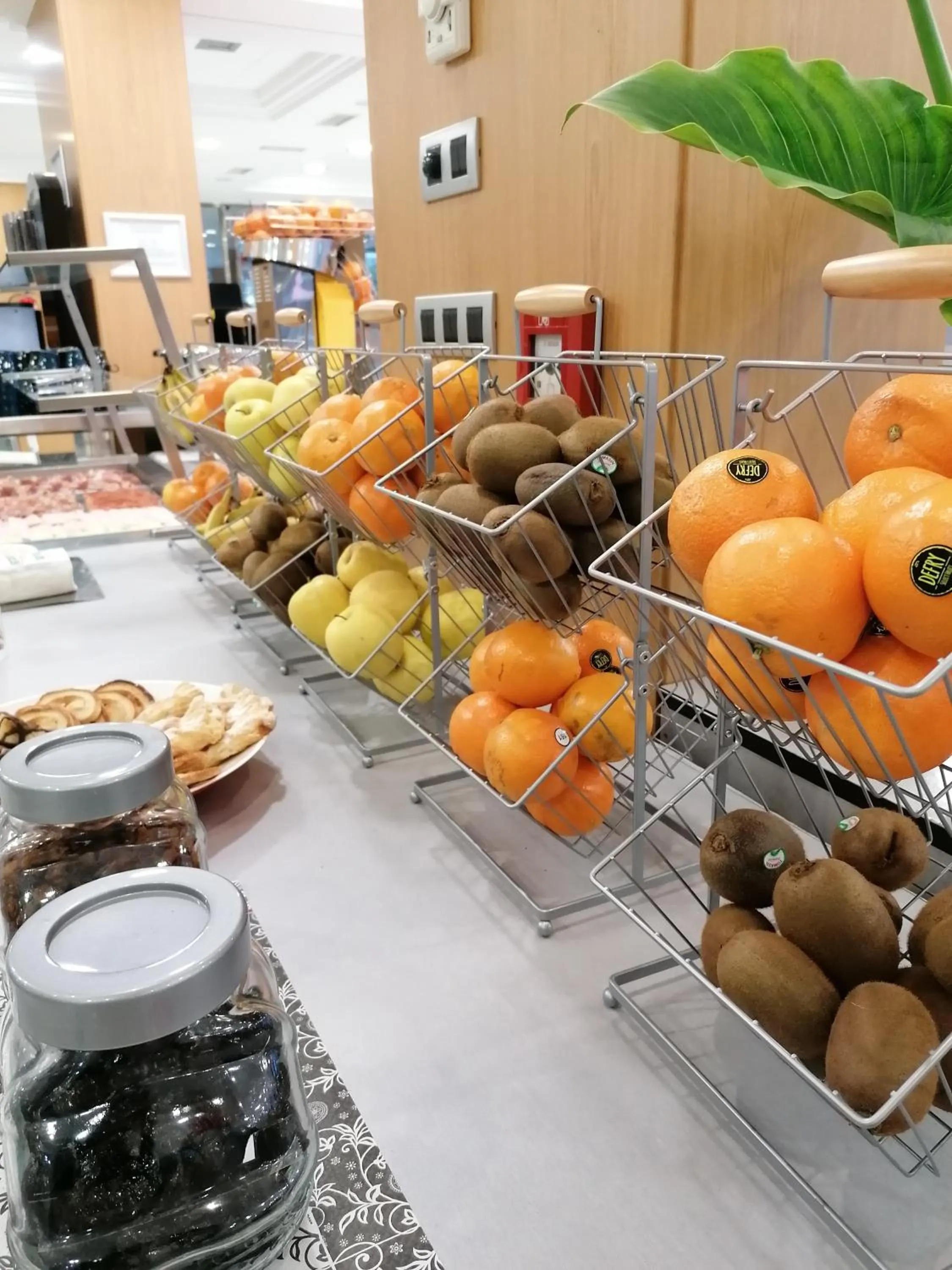 Breakfast in Hotel Marítimo Ris con garaje