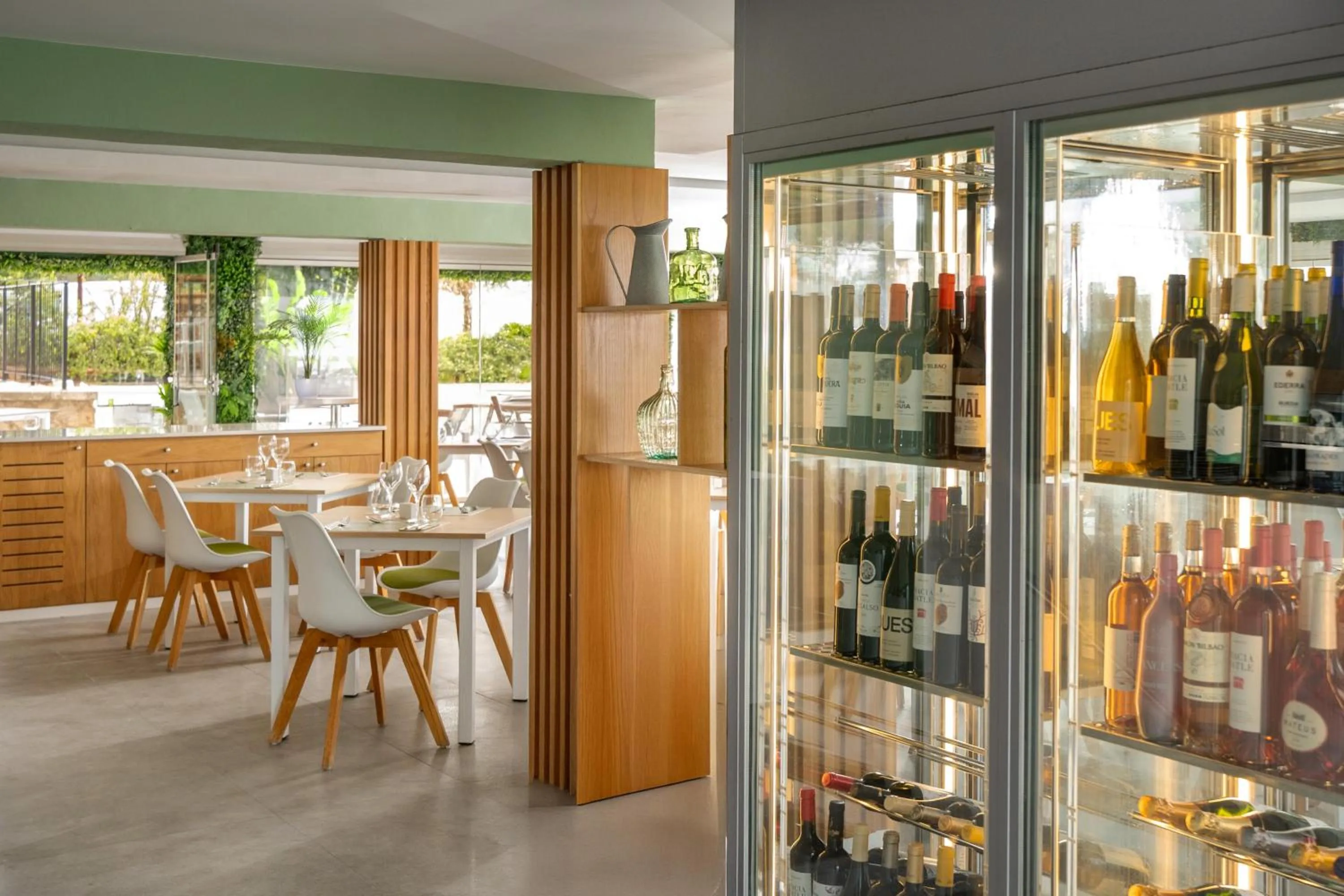 Restaurant/places to eat in MarSenses Natura Olea Hotel - Adults Only