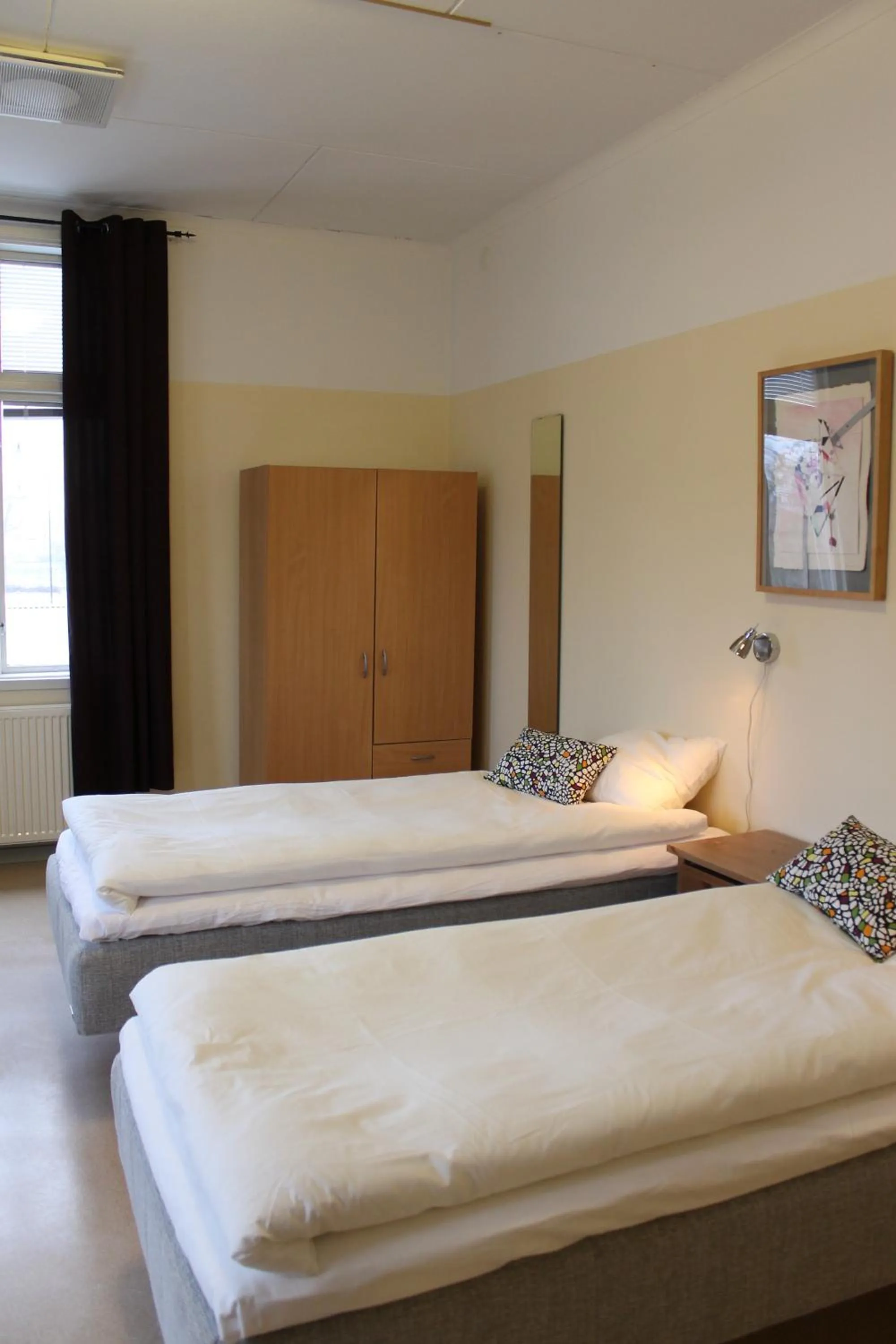 Bed in Stationshusets Hotell och Café