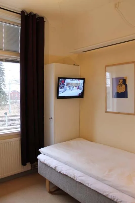 Bed in Stationshusets Hotell och Café