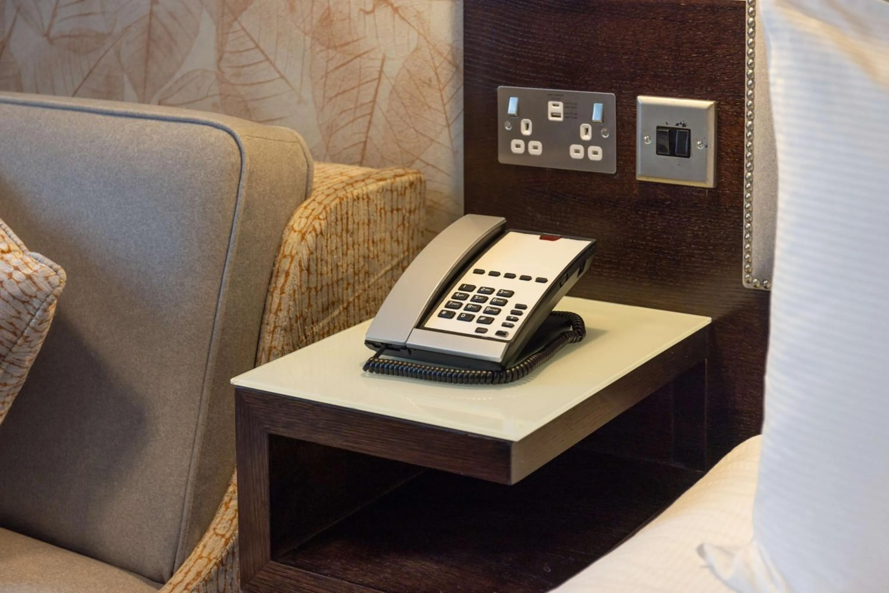 Bedroom in DoubleTree by Hilton London Heathrow Airport