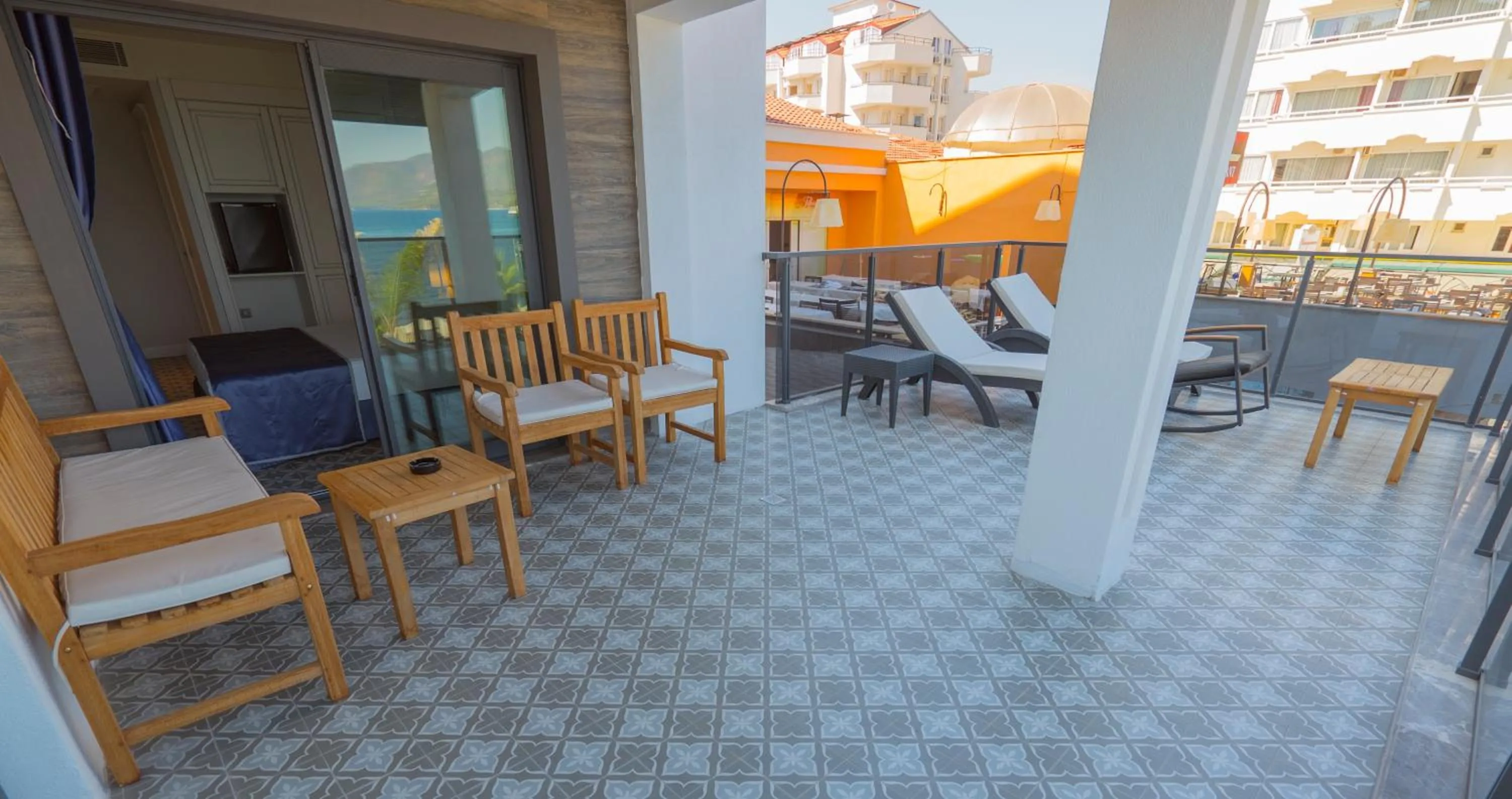 Garden in Marmaris Beach Hotel