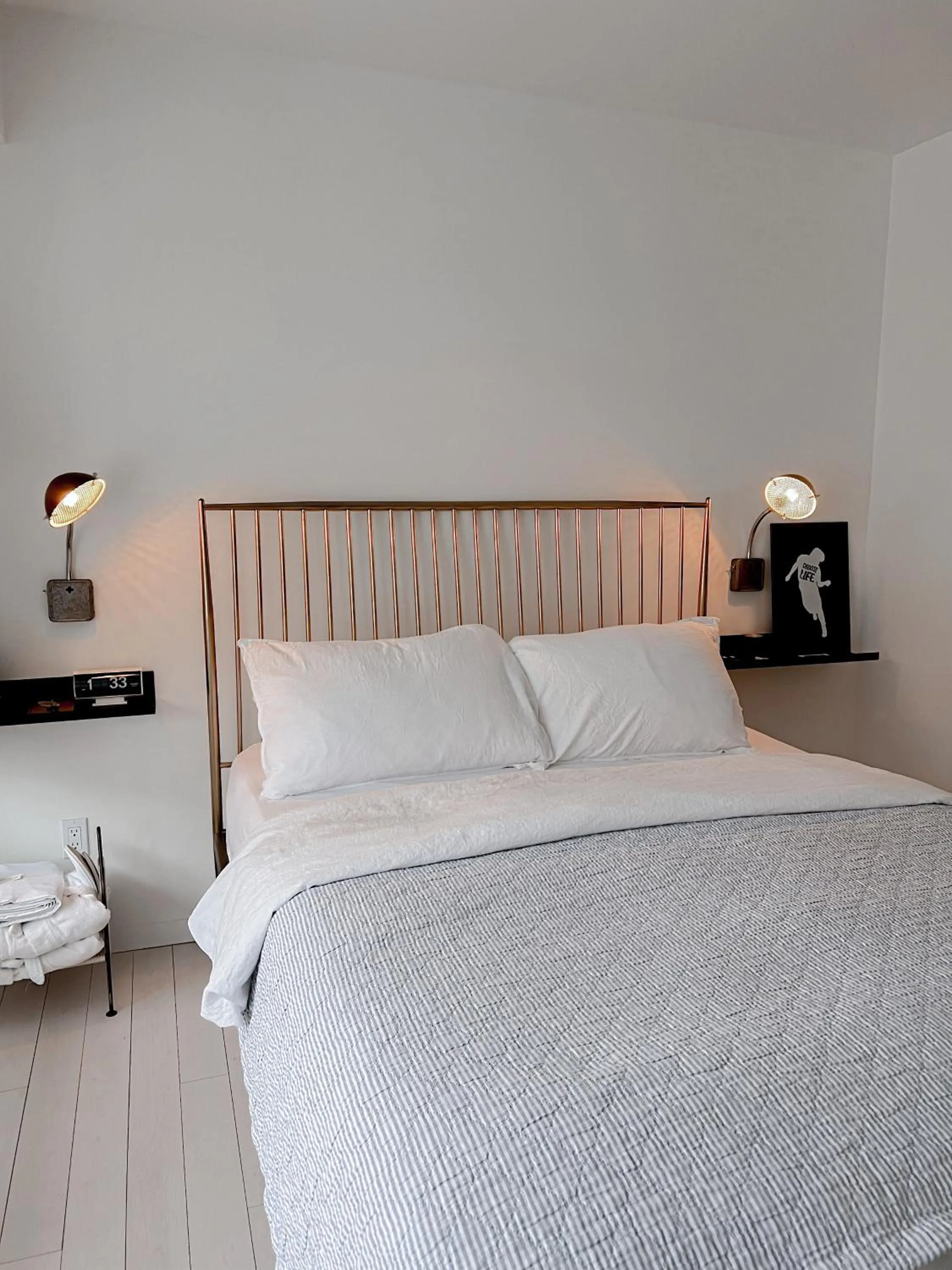 Bedroom, Bed in The Lakeside Prince Edward County