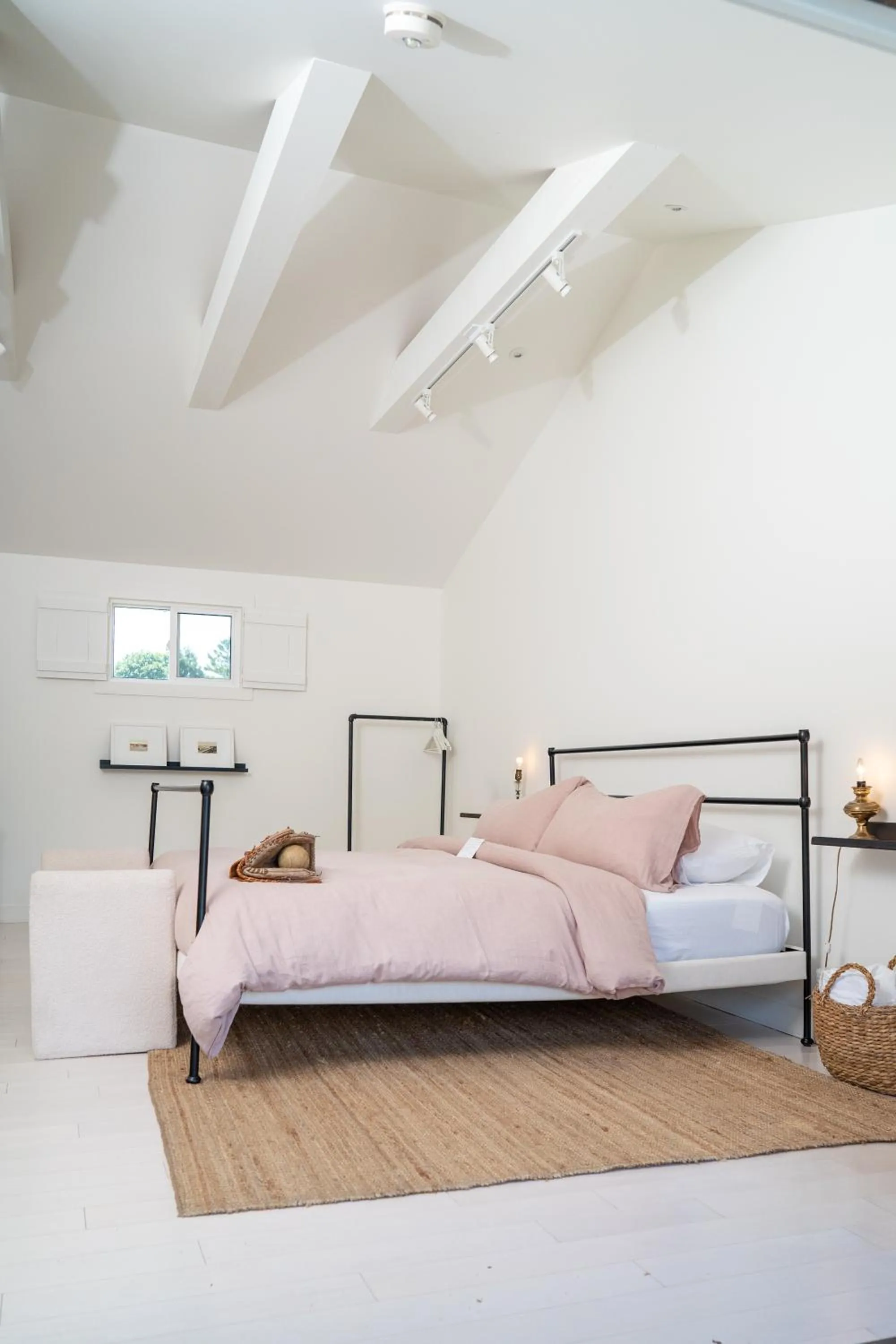 Bed in The Lakeside Prince Edward County