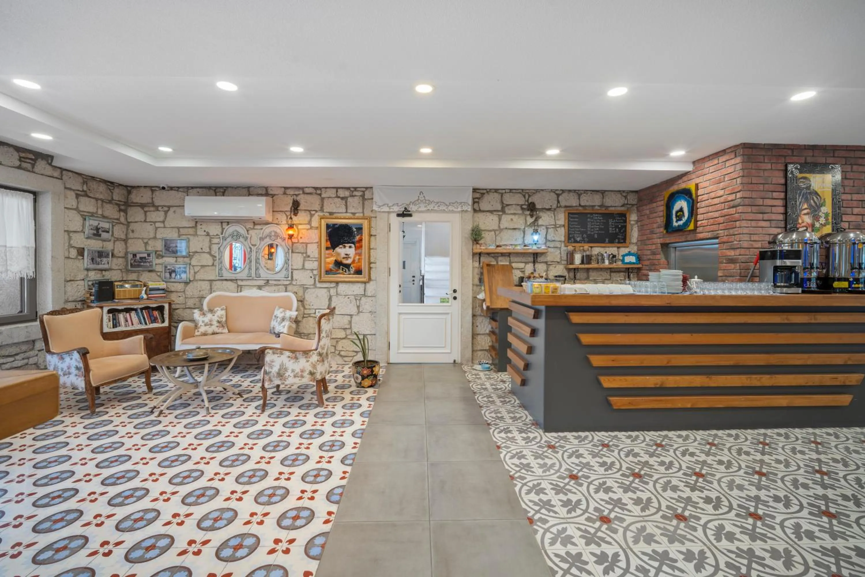 Lobby or reception in Bademli Konak Otel