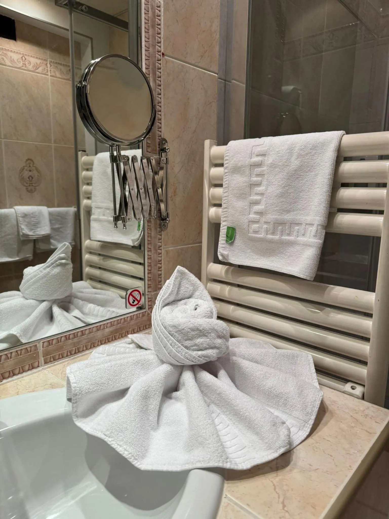 Bathroom in Hotel Panda