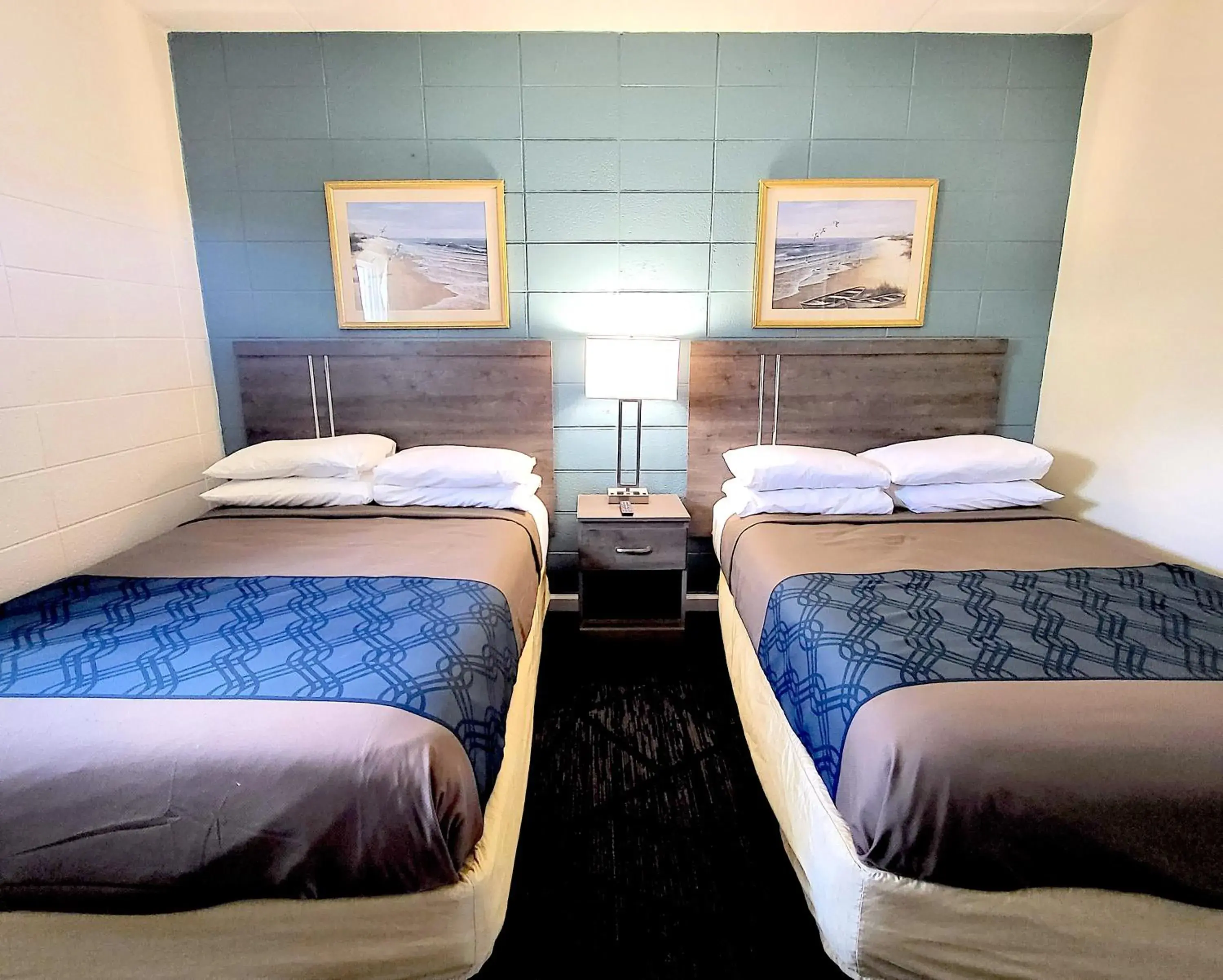 Bedroom, Bed in Beach Carousel Virginia Beach Bedroom, Bed in Beach Carousel Virginia Beach