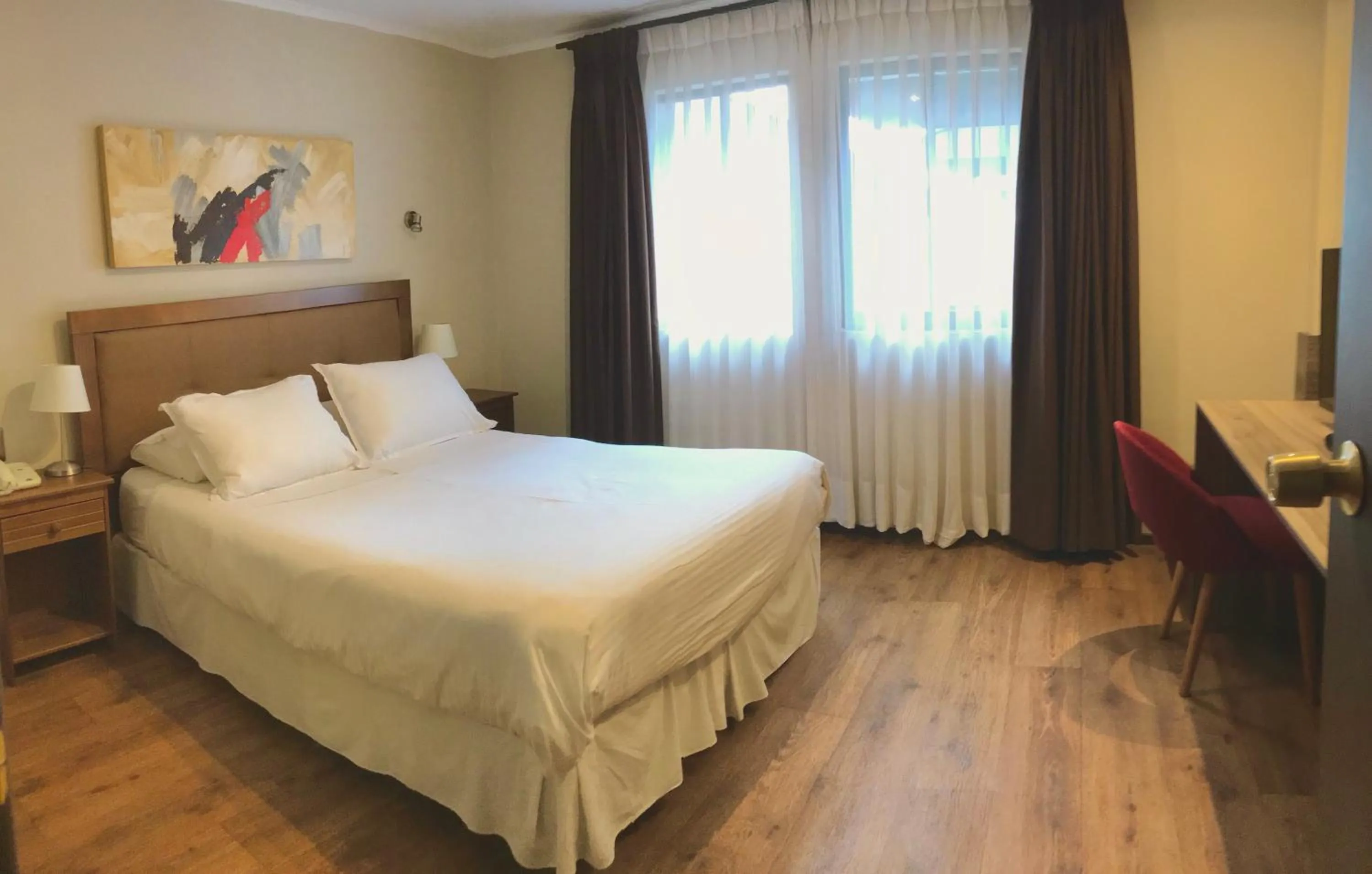 Photo of the whole room, Bed in KU Hotel Turismo Temuco