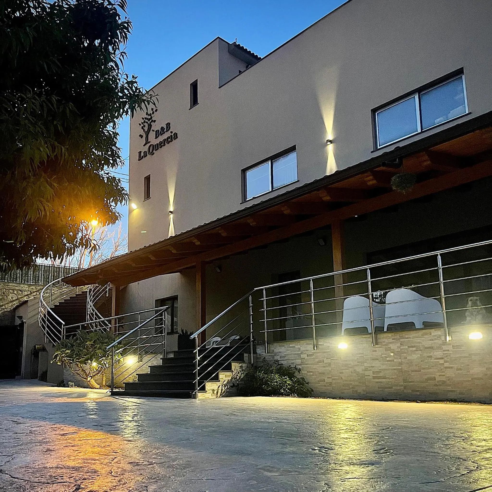 Property building in La Quercia