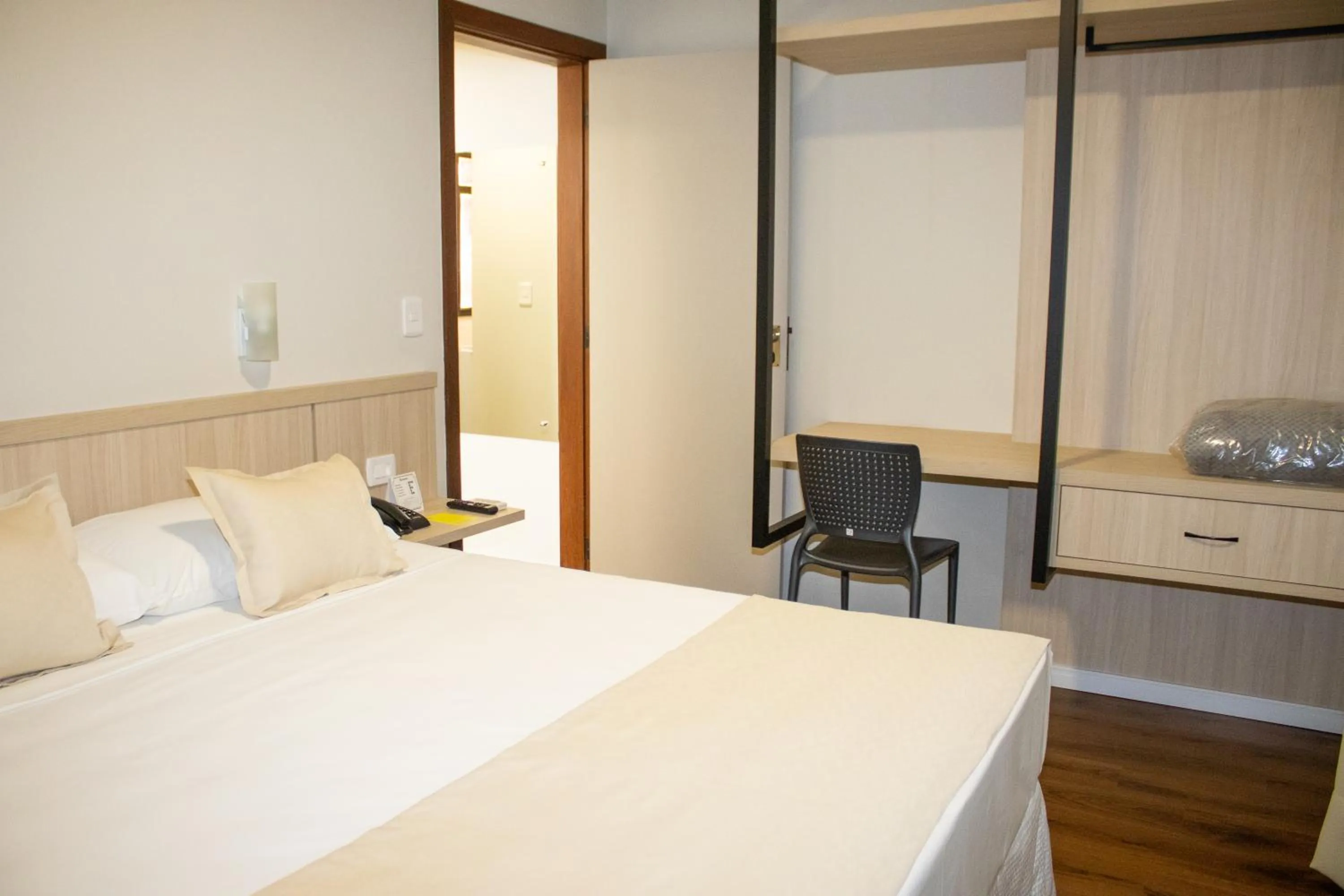 Bed in Golden Ingá Hotel