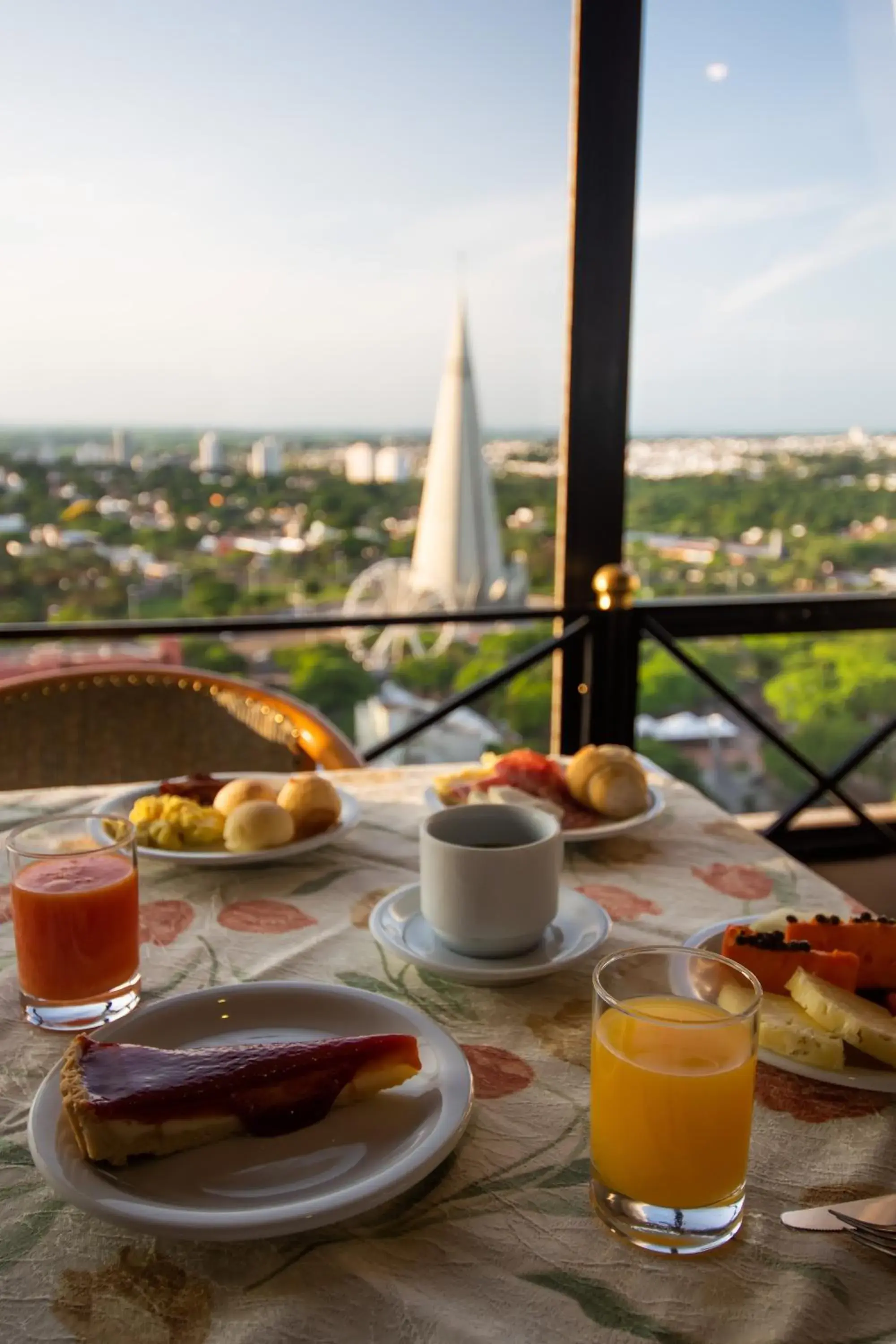 Food and drinks in Golden Ingá Hotel Food and drinks in Golden Ingá Hotel