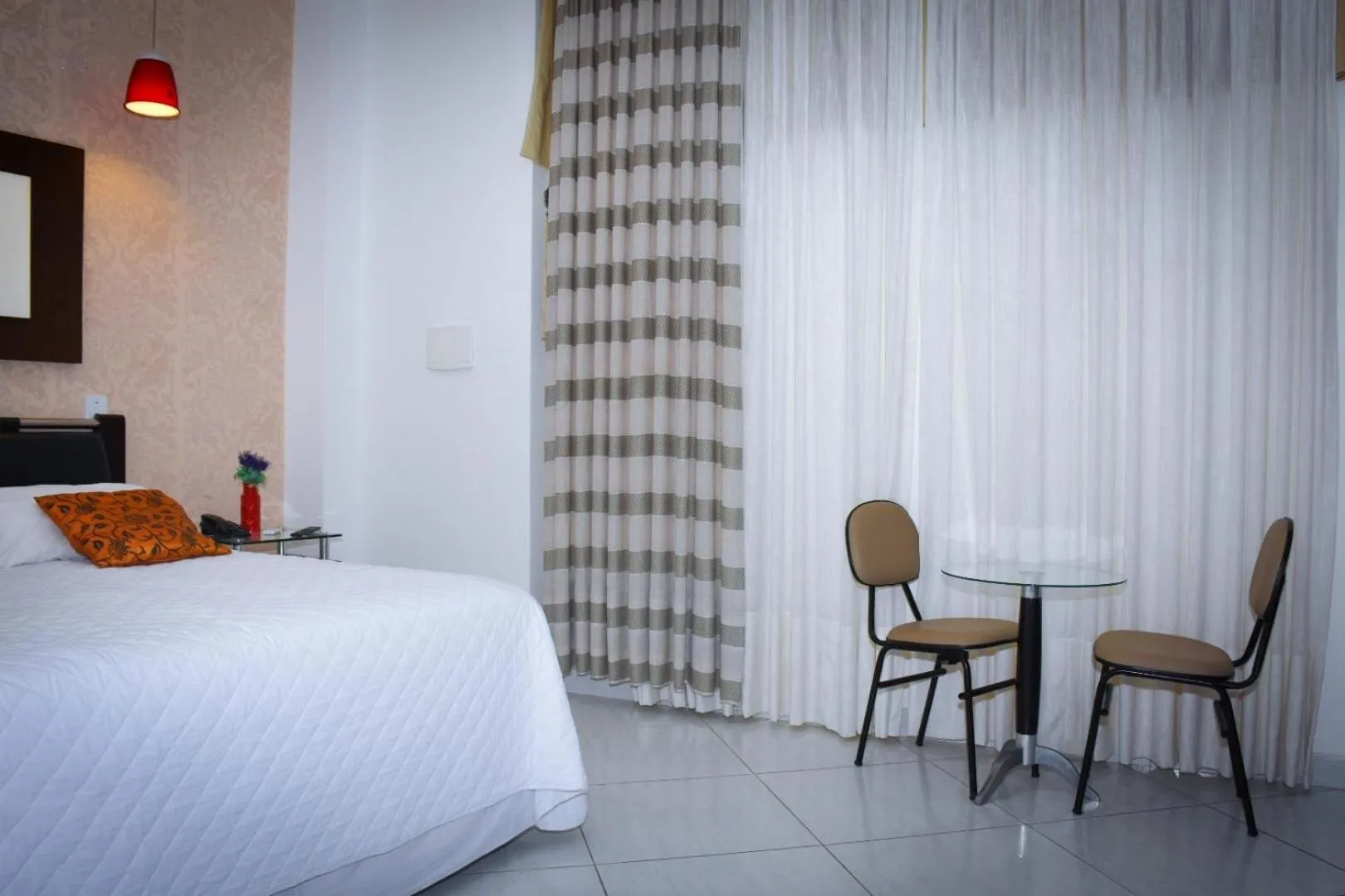 Bedroom, Bed in Pioneiro Hotel