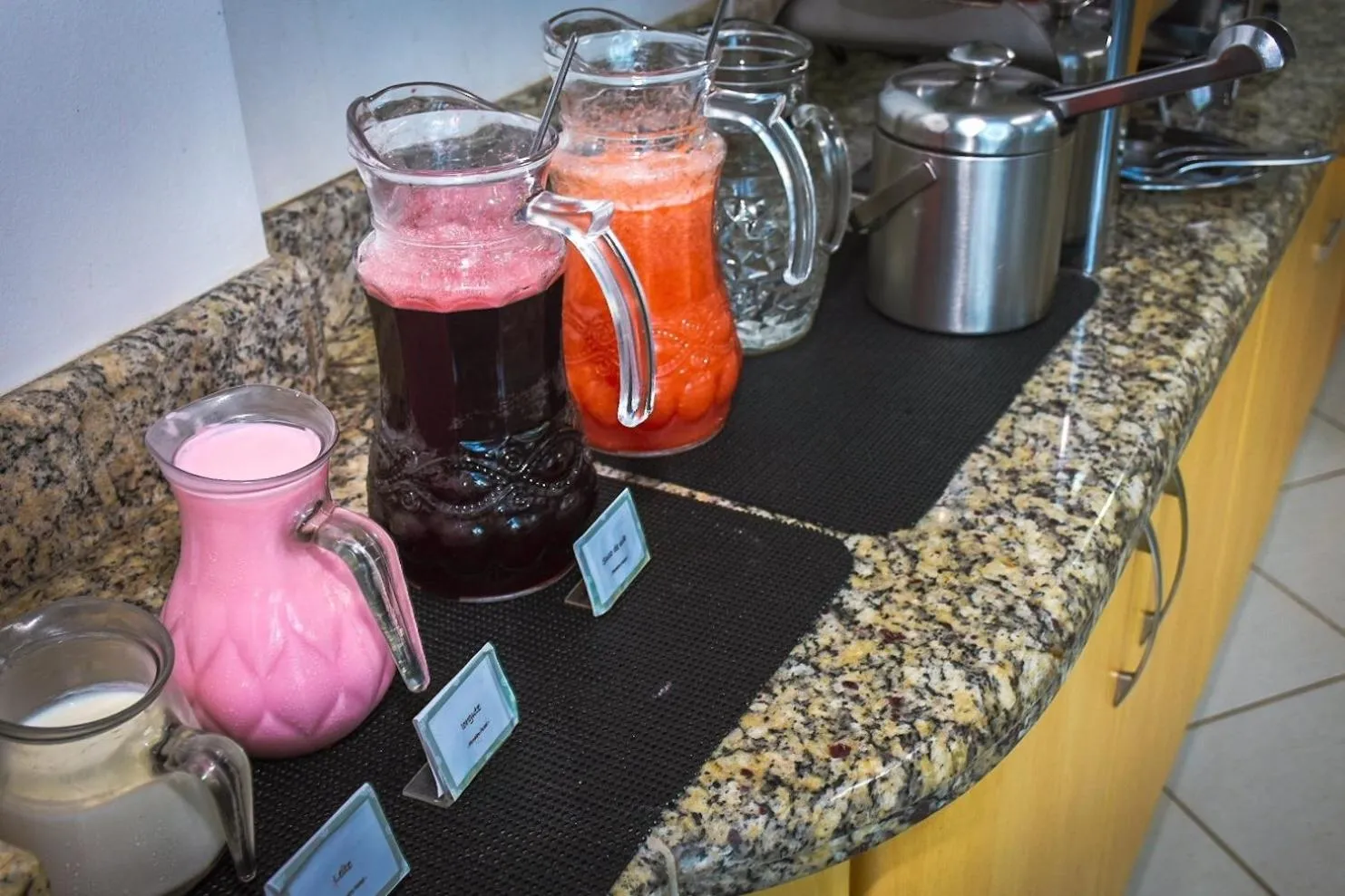 Breakfast in Pioneiro Hotel