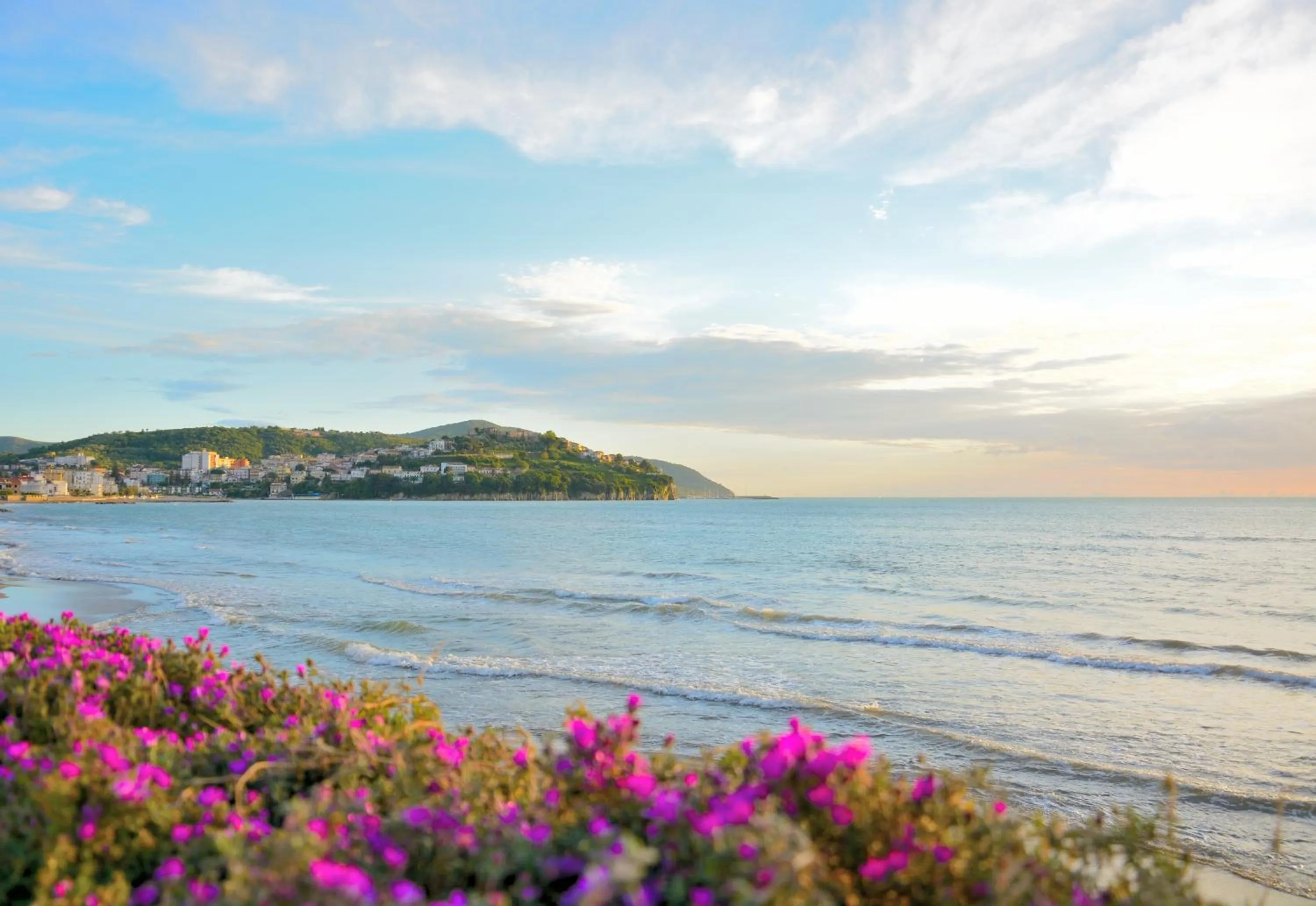 Nearby landmark in Break for two