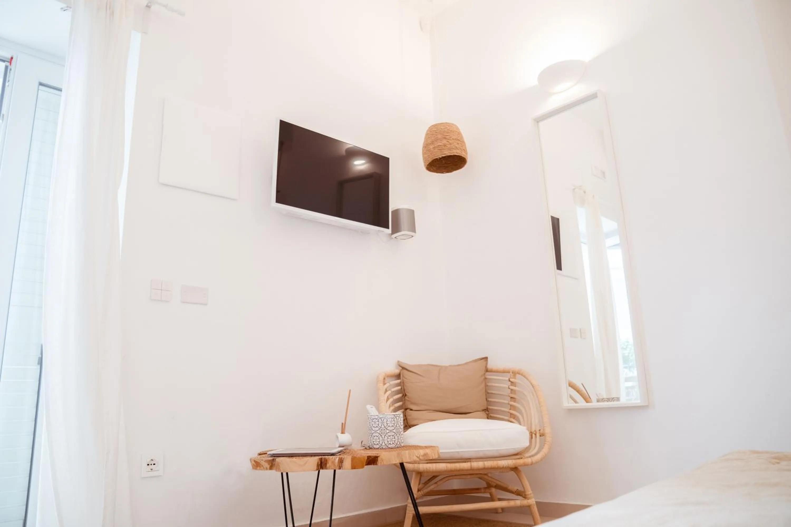 TV and multimedia in Break for two