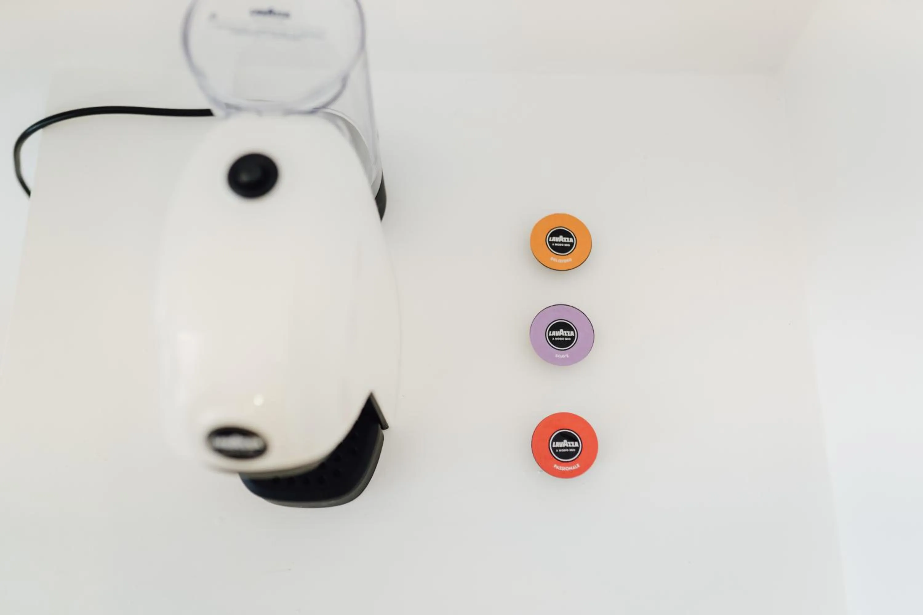 Coffee/tea facilities in Break for two