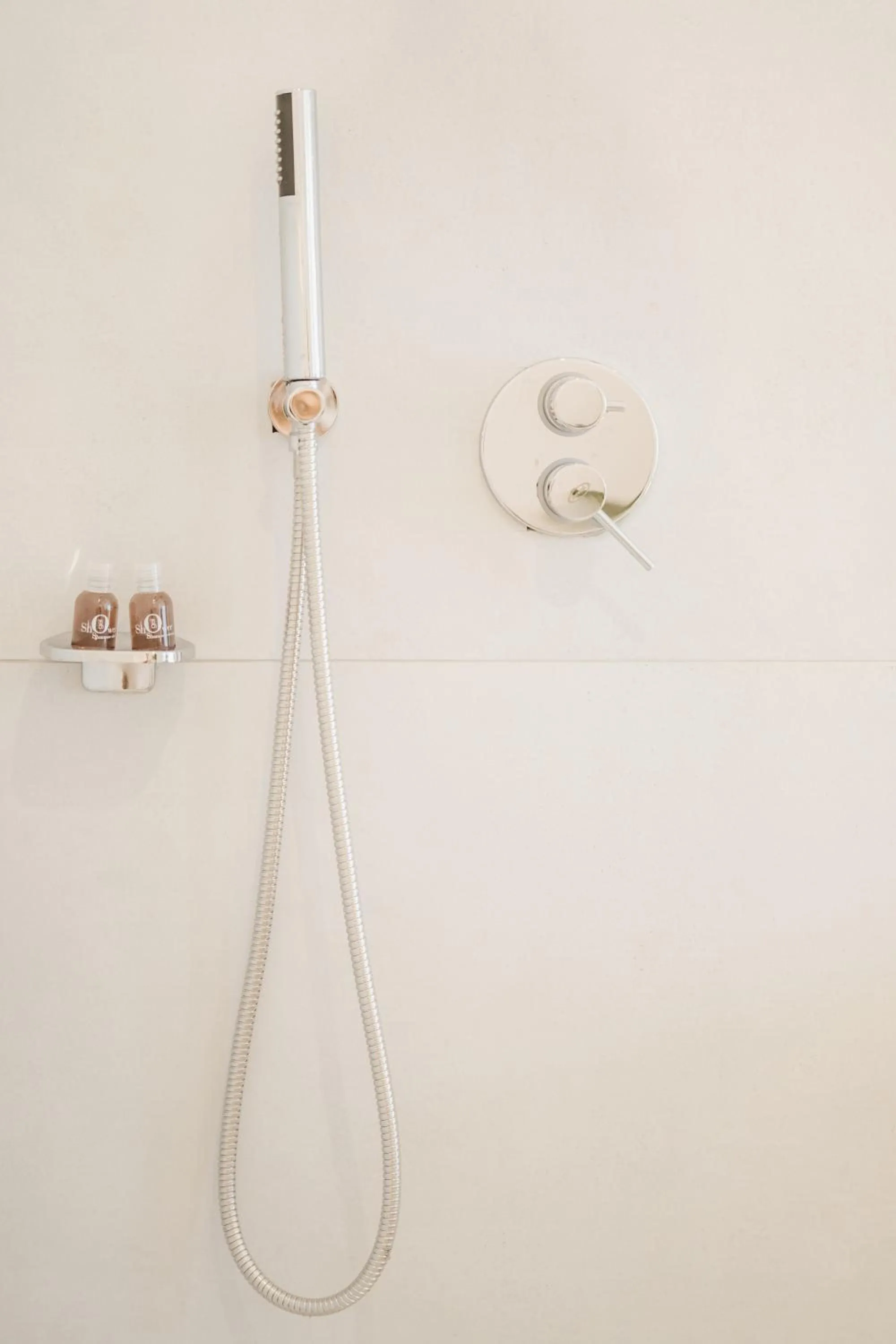 Shower in Break for two